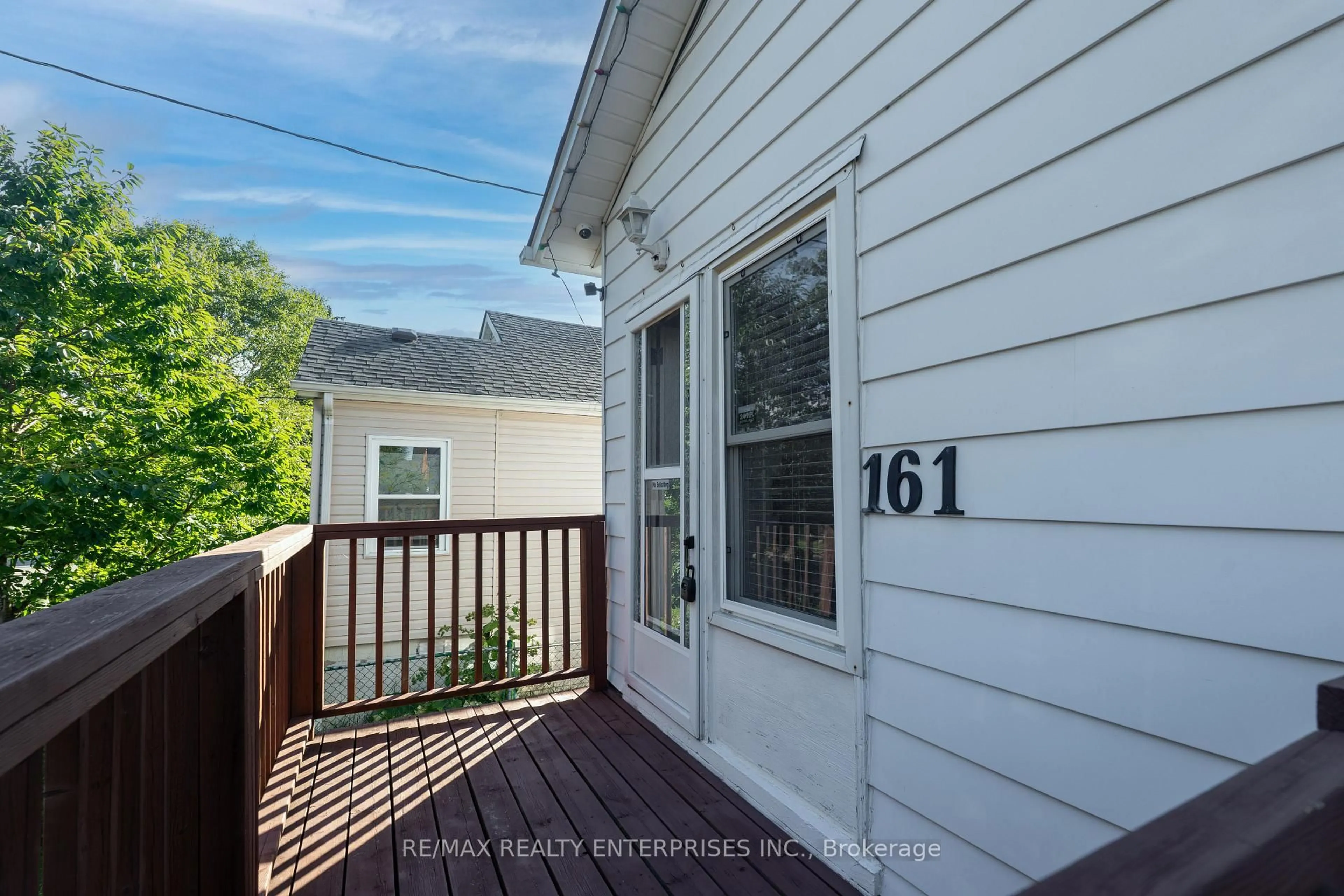 Home with vinyl exterior material, unknown for 161 Angelene St, Mississauga Ontario L5G 1X1
