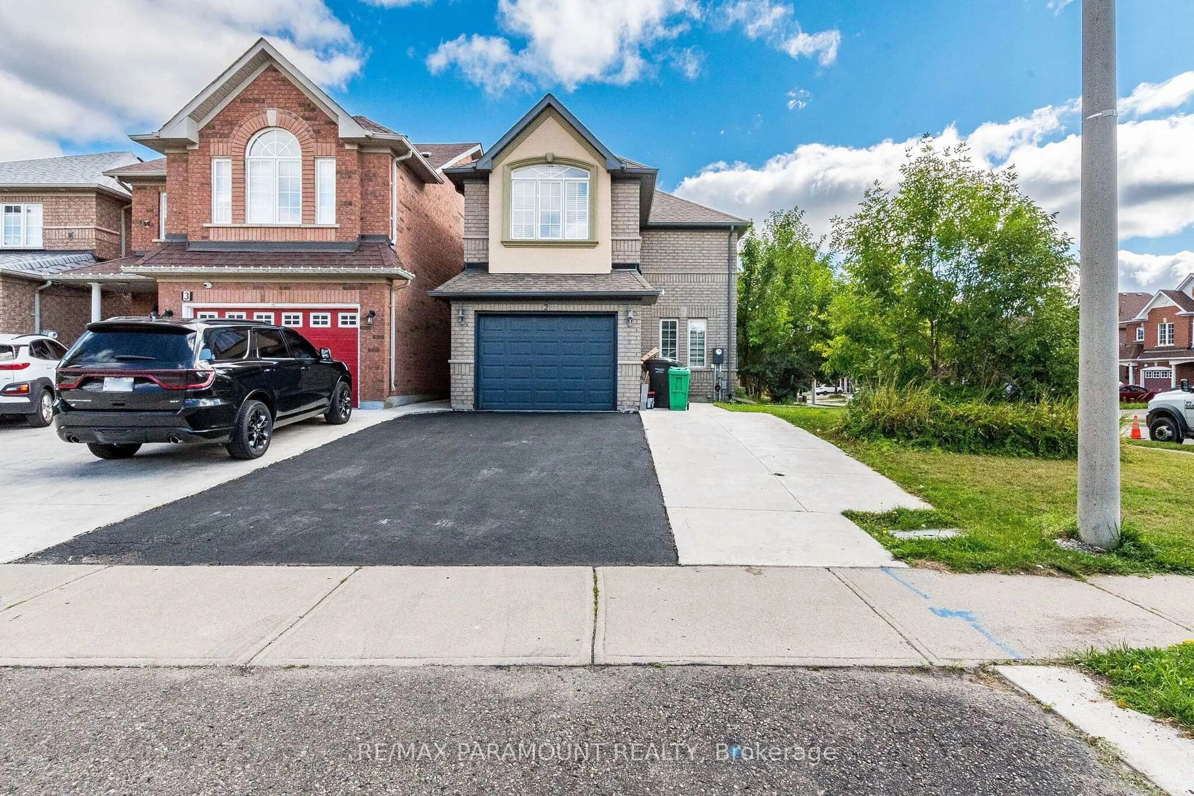 Unknown for 22 Checkerberry Cres, Brampton Ontario L6R 2S6