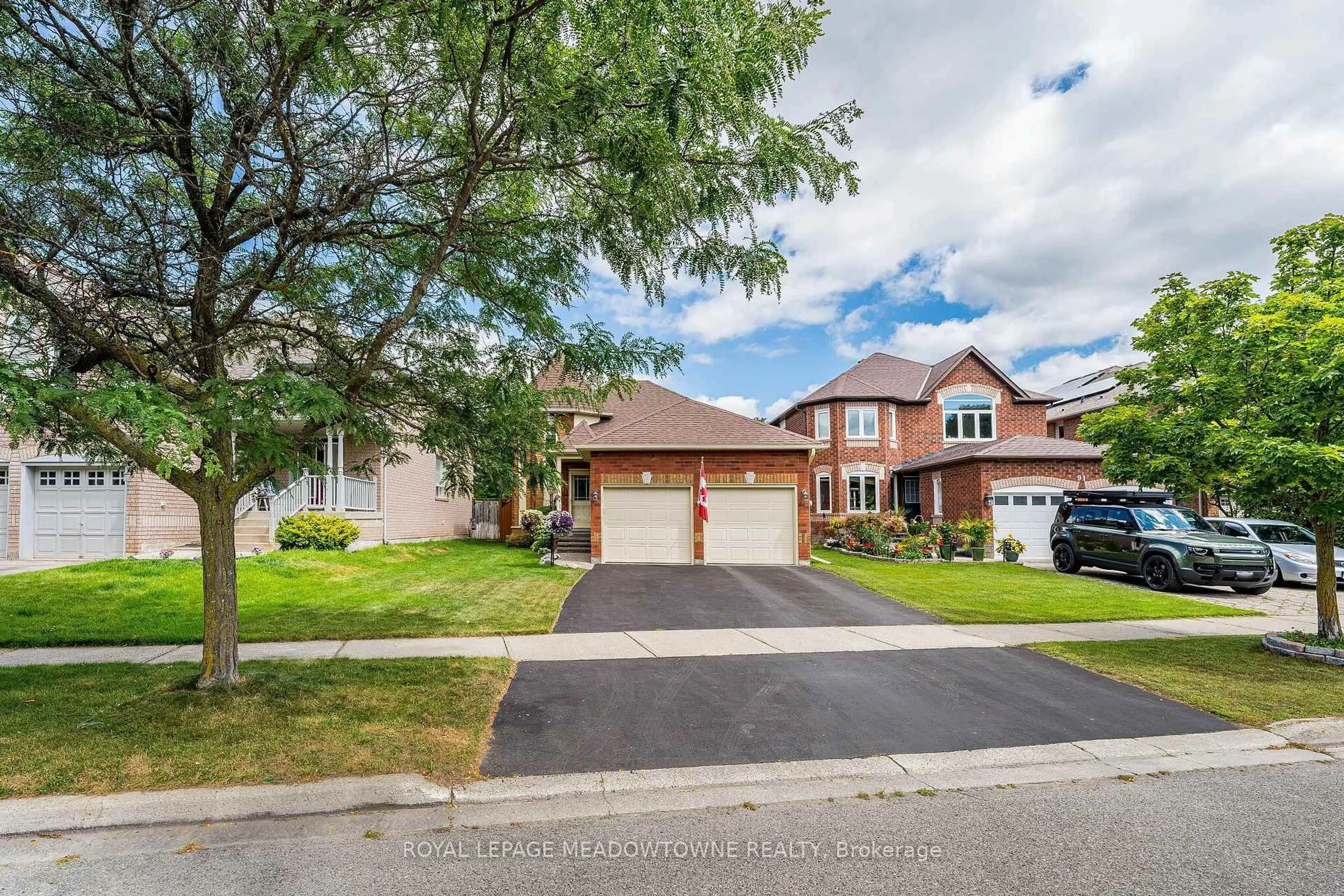 Unknown for 89 Standish St, Halton Hills Ontario L7G 5W3