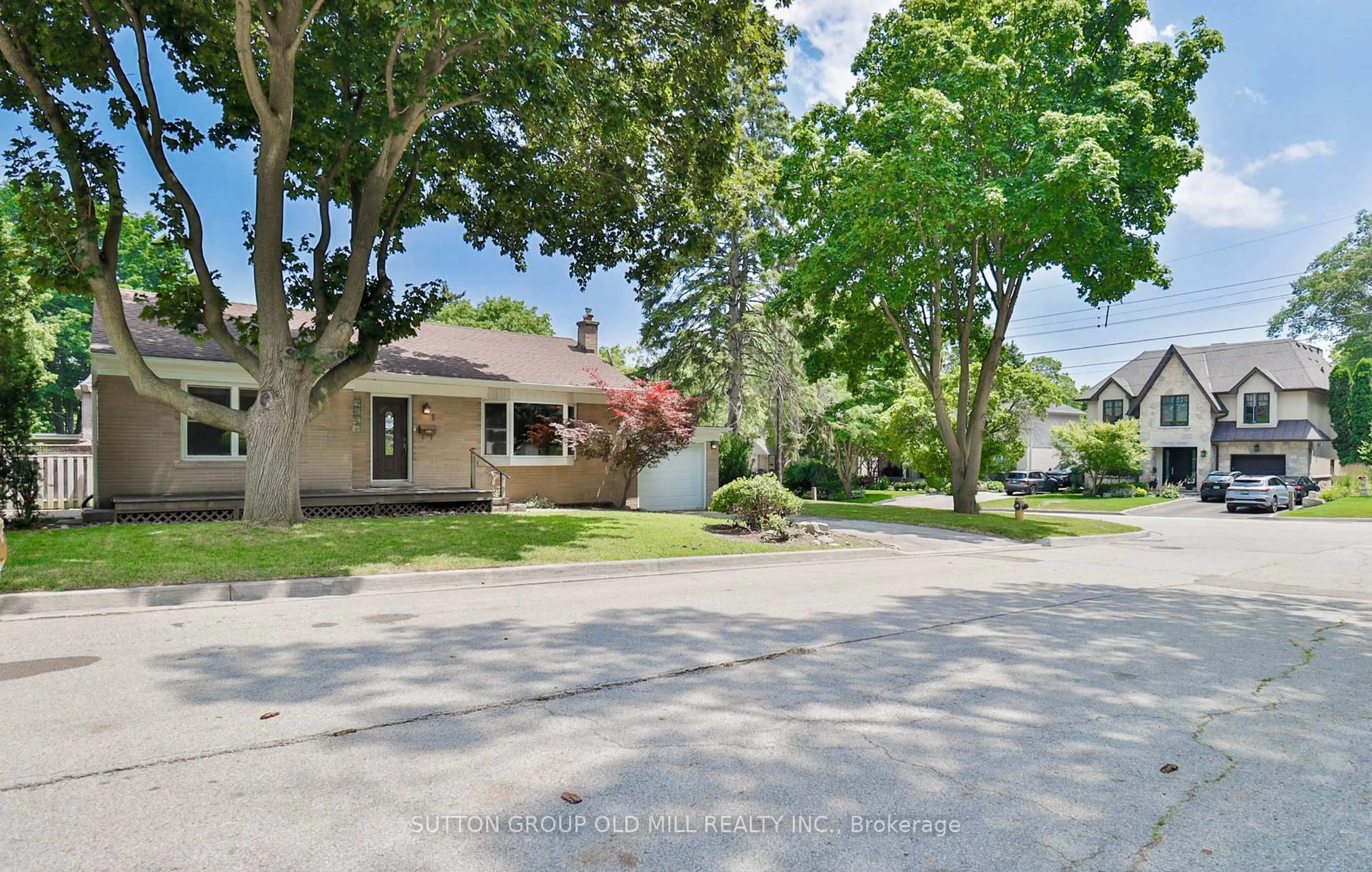 A pic from outside/outdoor area/front of a property/back of a property/a pic from drone, street for 1 Penhale Dr, Toronto Ontario M9P 2X3