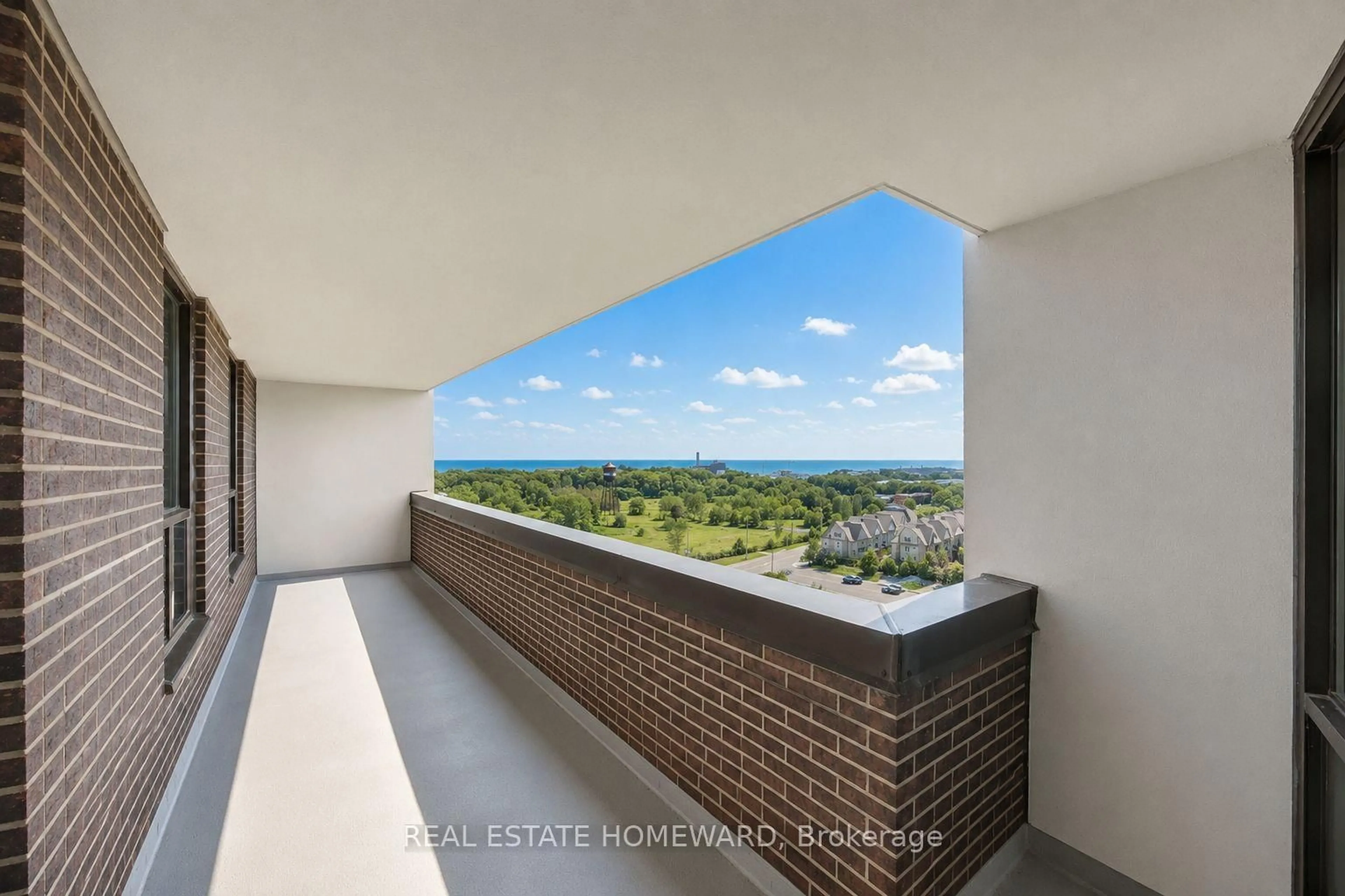 Unknown for 1515 Lakeshore Rd #1505, Mississauga Ontario L5E 3E3