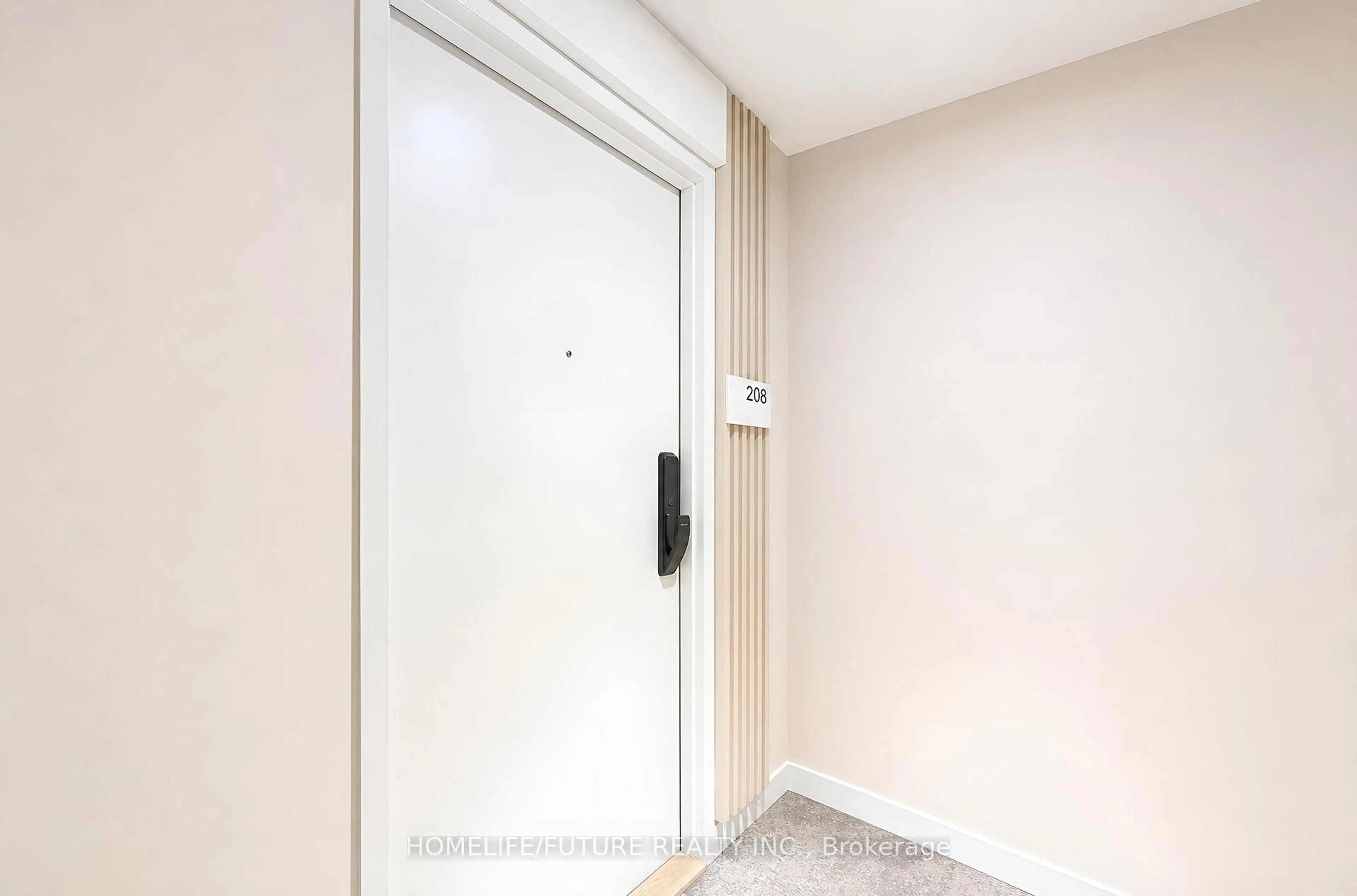 Unknown for 28 Ann St #208, Mississauga Ontario L5G 0E1