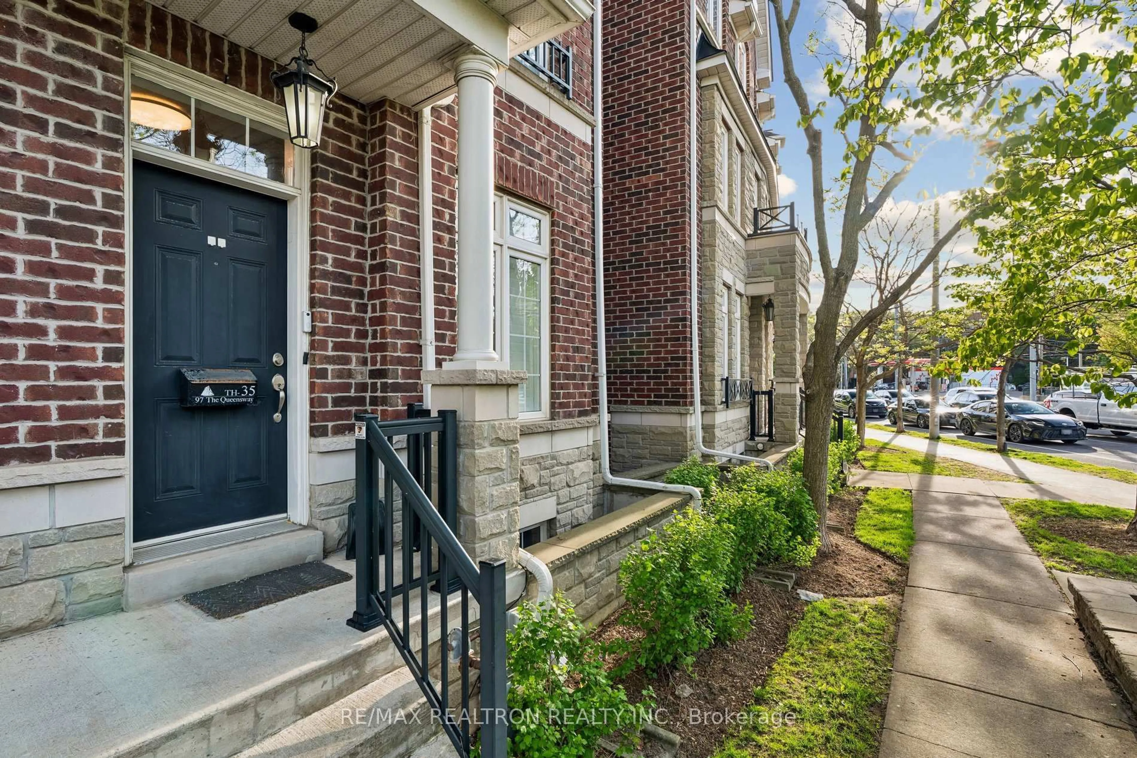 Home with brick exterior material, street for 97 The Queensway #35, Toronto Ontario M6S 5B4