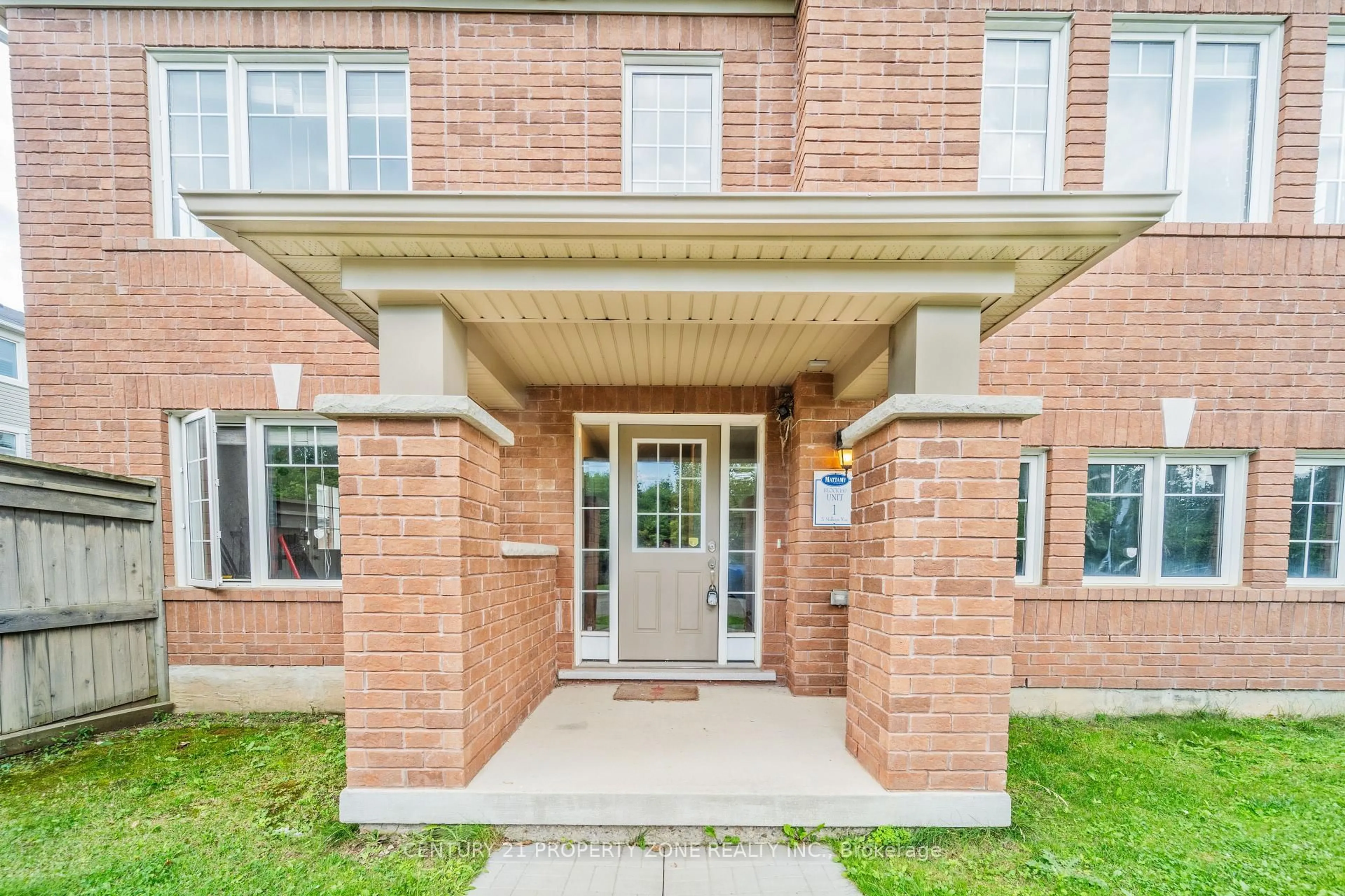 Home with brick exterior material, building for 27 Midhope Way, Brampton Ontario L6Y 5W6