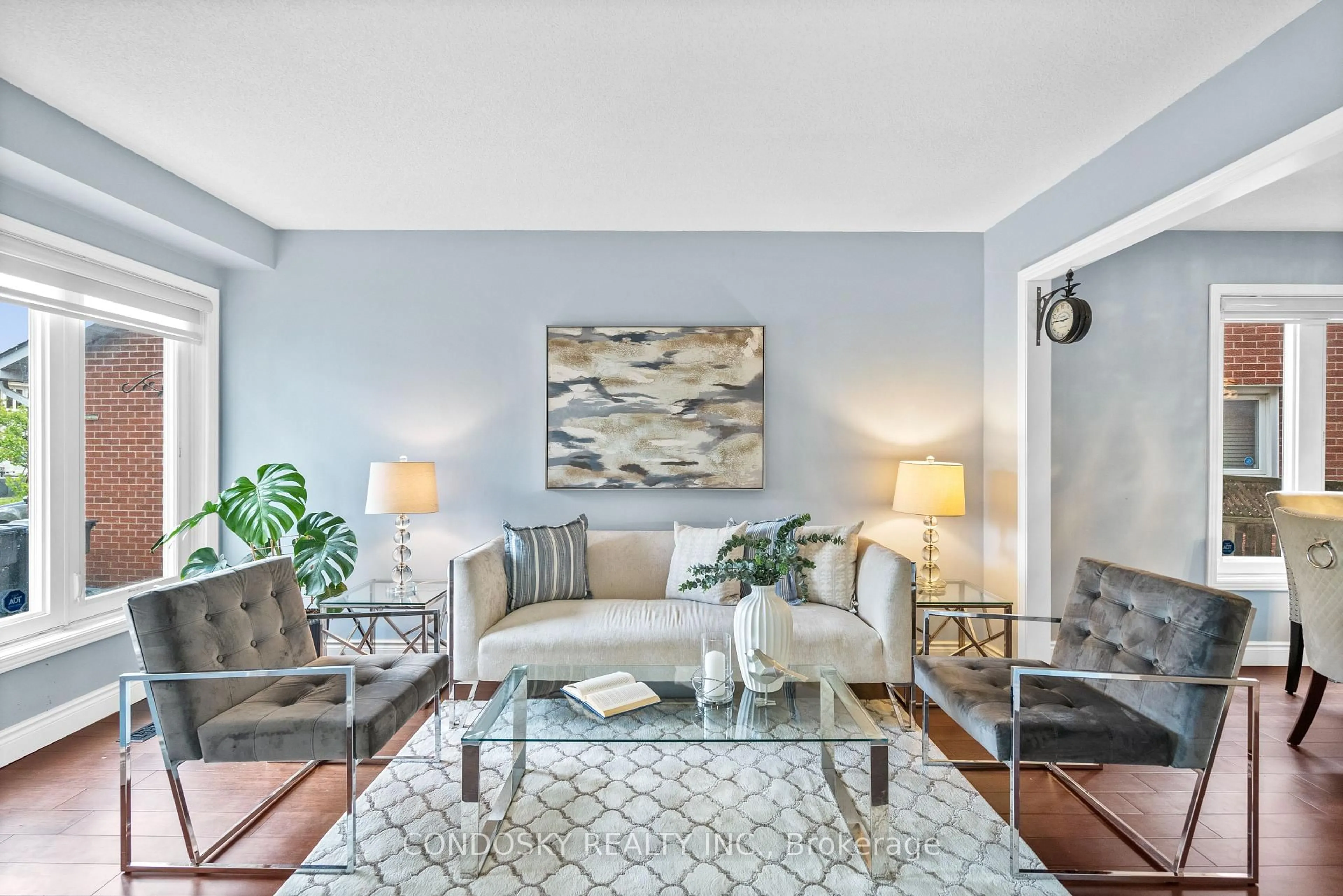 Living room with furniture, unknown for 6182 Duford Dr, Mississauga Ontario L5V 1A5