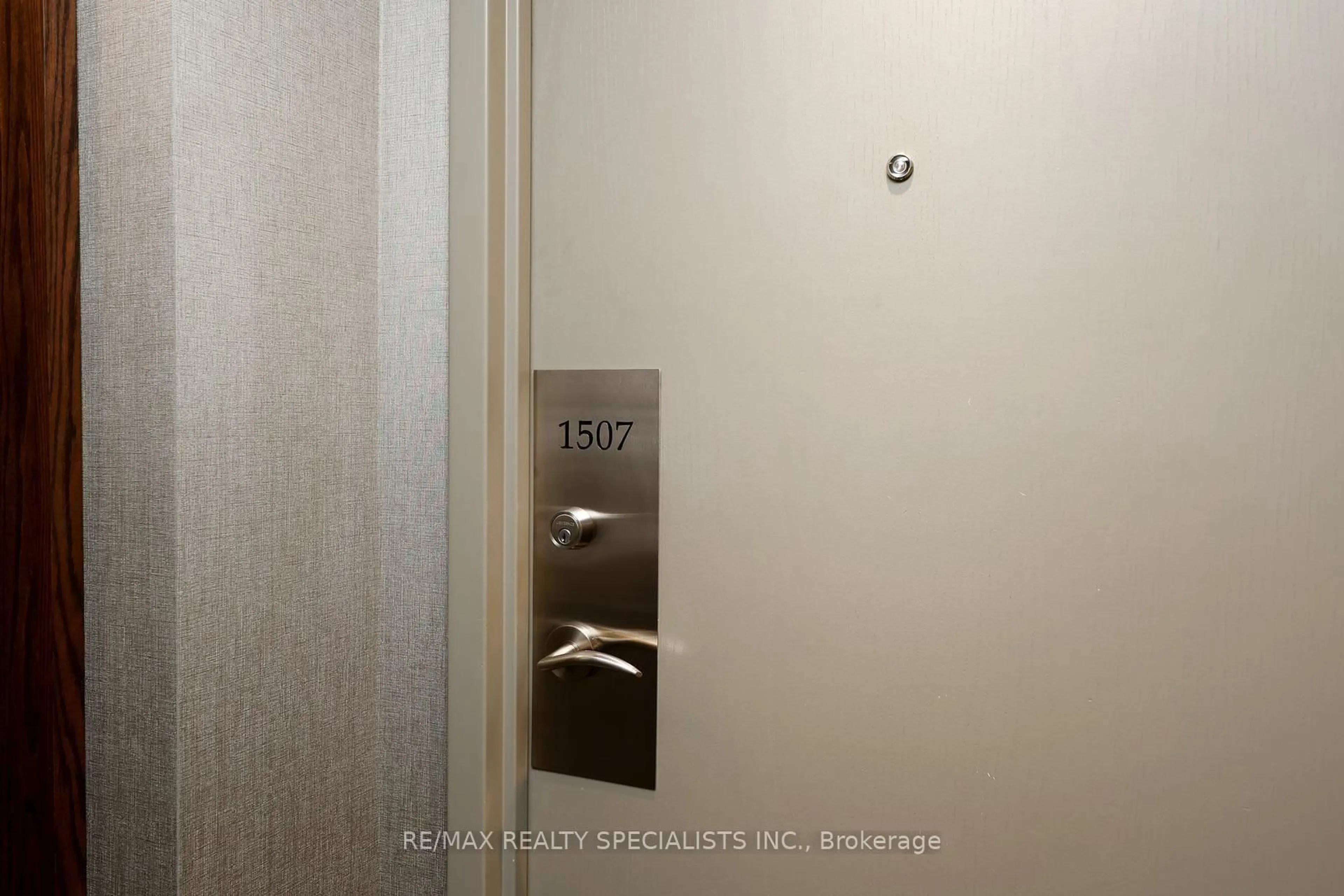 Unknown for 330 Rathburn Rd #1507, Mississauga Ontario L5B 3Y1