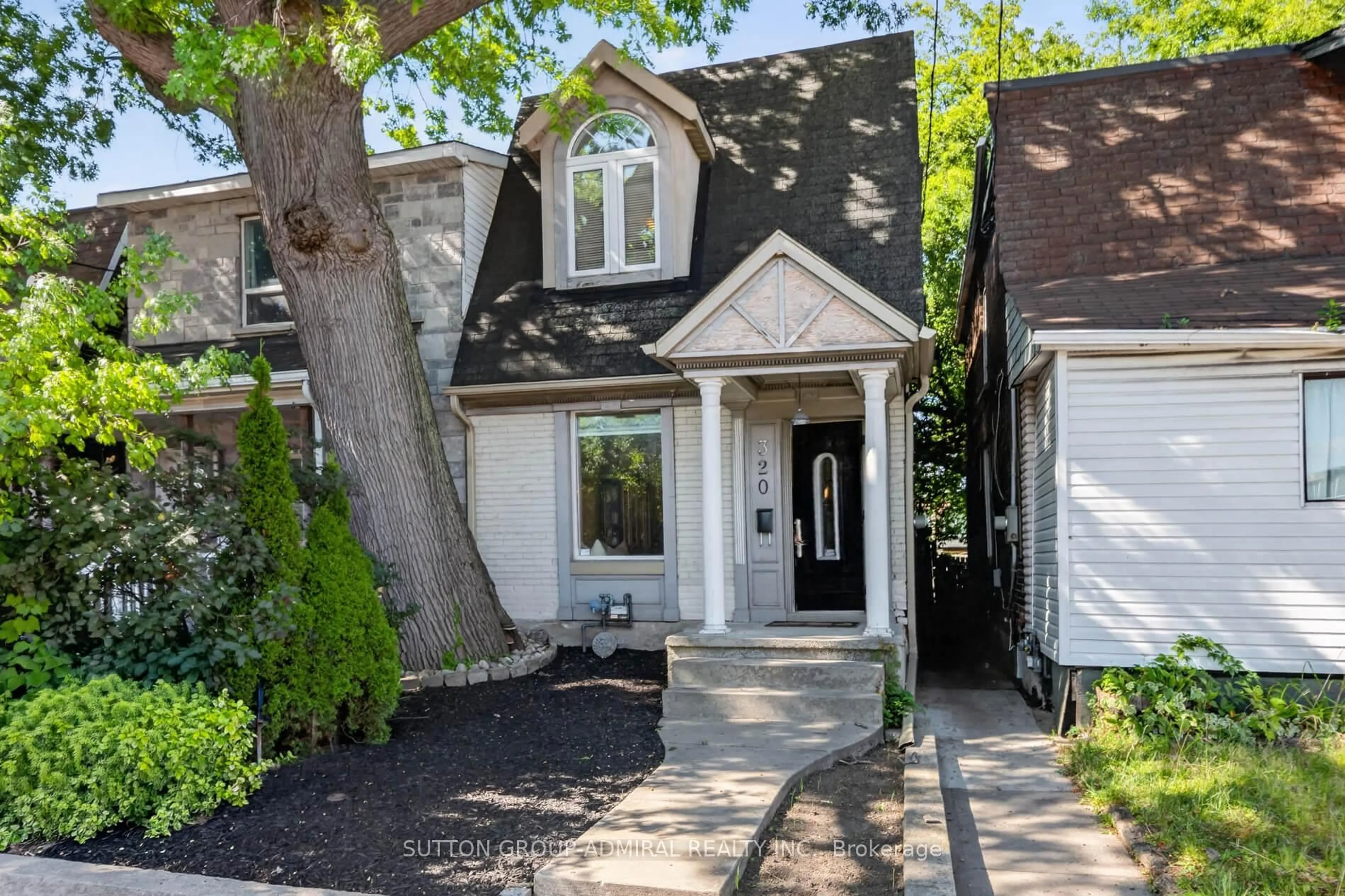 Home with brick exterior material, street for 320 Weston Rd, Toronto Ontario M6N 3P5
