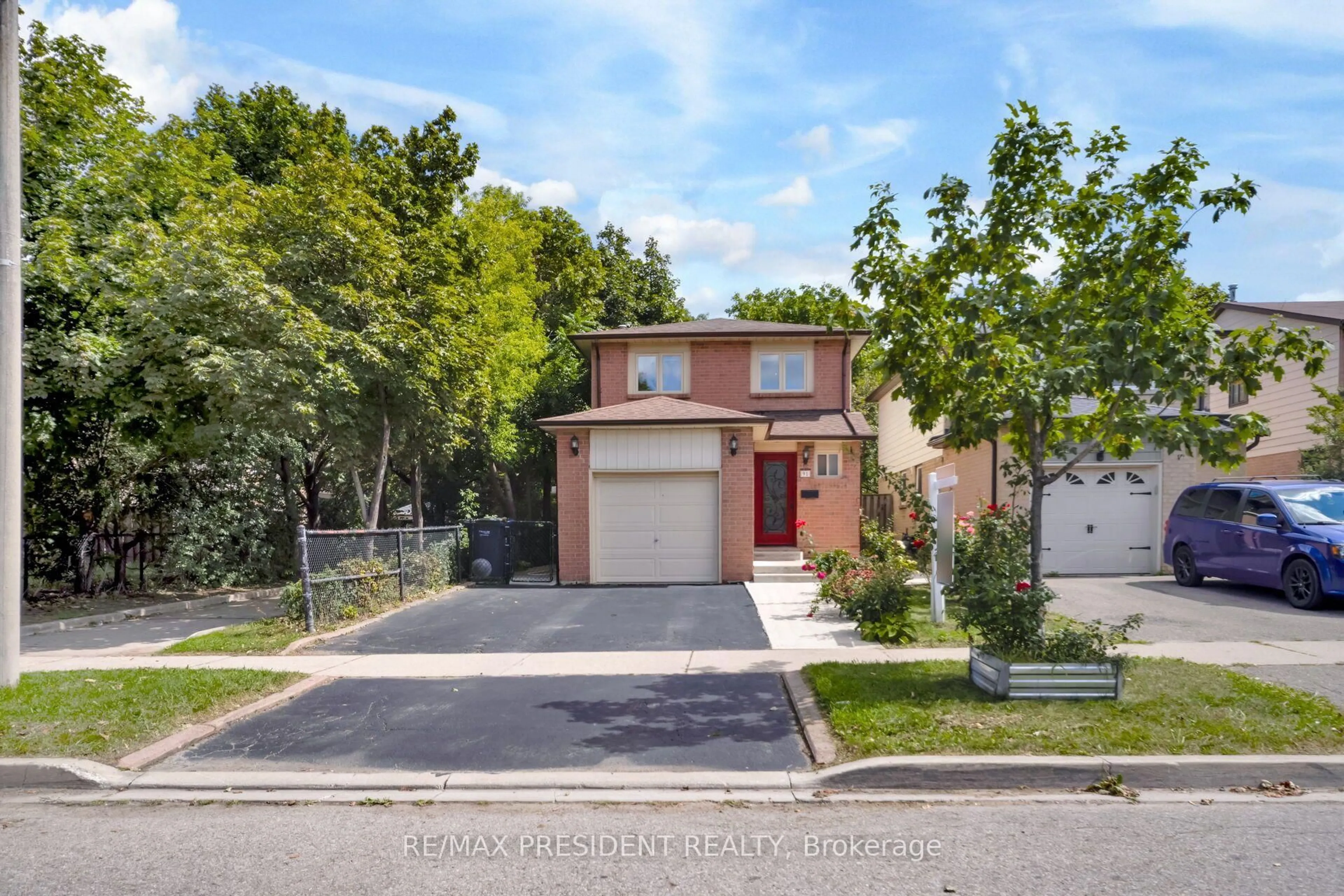 Home with brick exterior material, street for 91 Martindale Cres, Brampton Ontario L6X 2T8