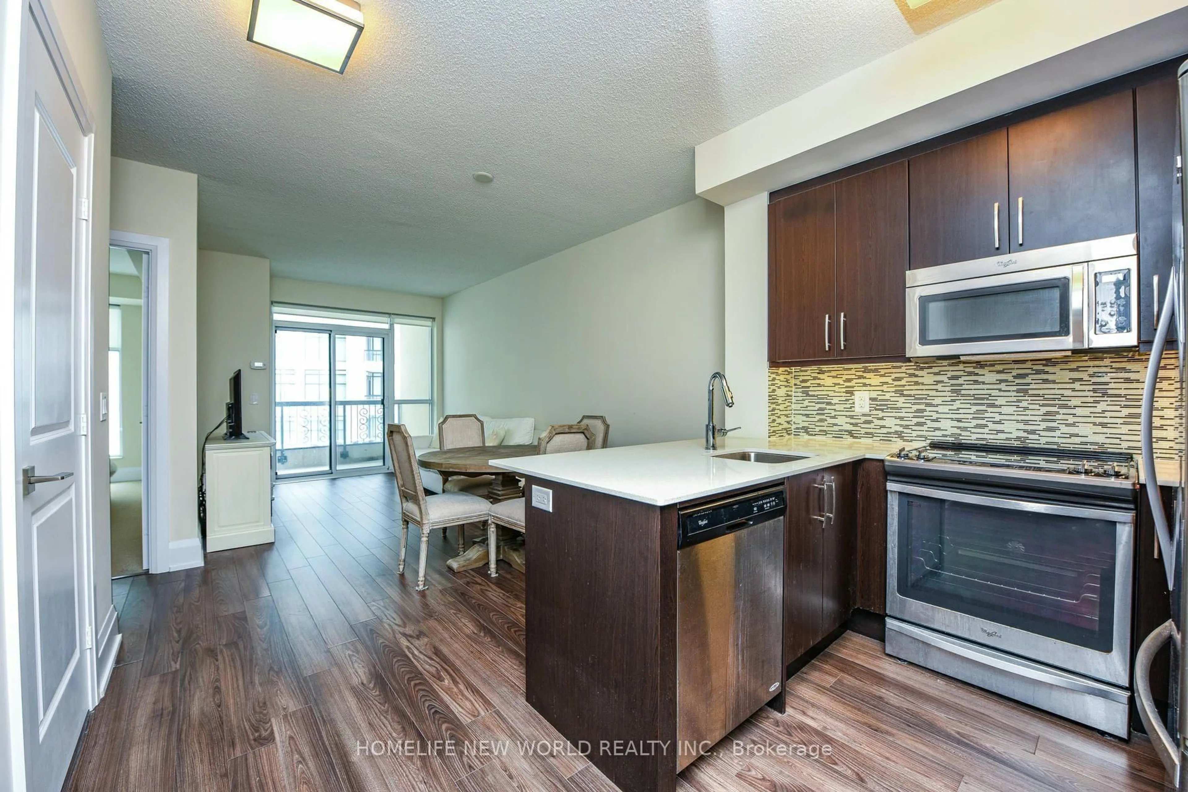 Open concept kitchen, unknown for 1 Old Mill Dr #503, Toronto Ontario M6S 0A1