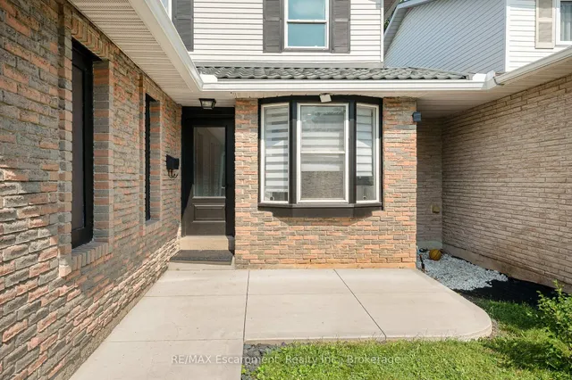 2265 Middlesmoor Cres, Burlington 3
