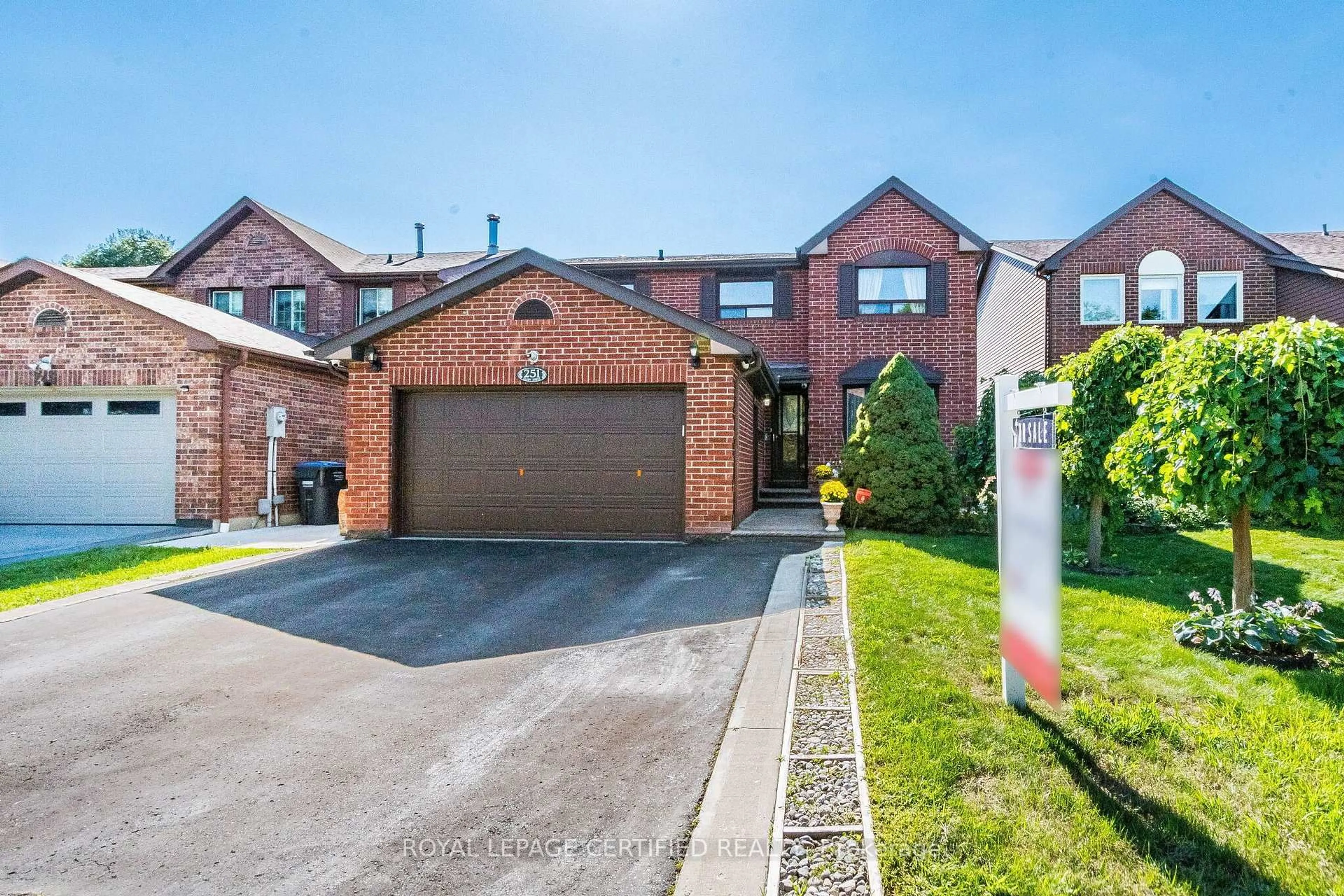 Home with brick exterior material, street for 251 ELGIN Dr, Brampton Ontario L6Y 2V2