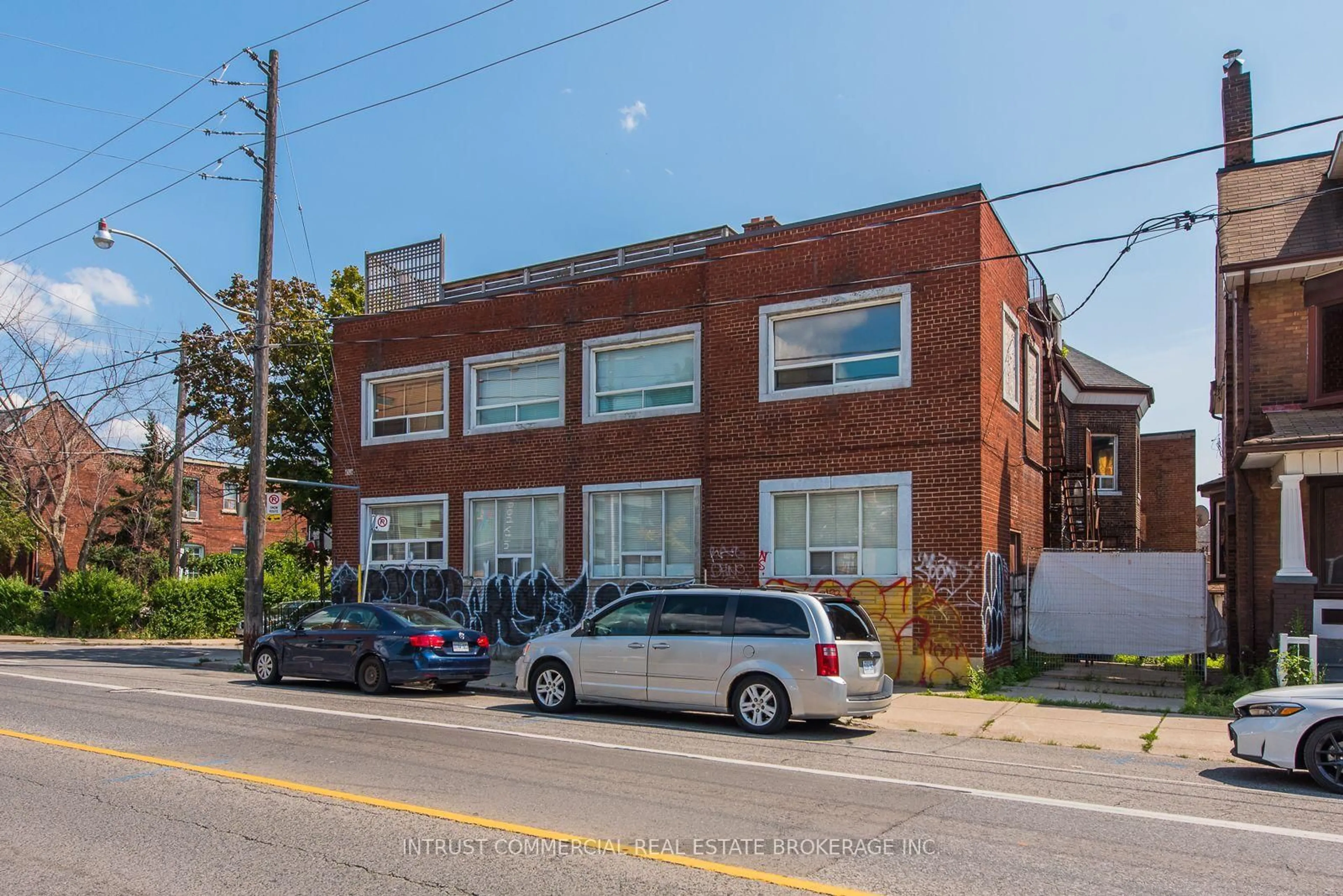 Home with brick exterior material, building for 1893 Davenport Rd, Toronto Ontario M6N 1C1
