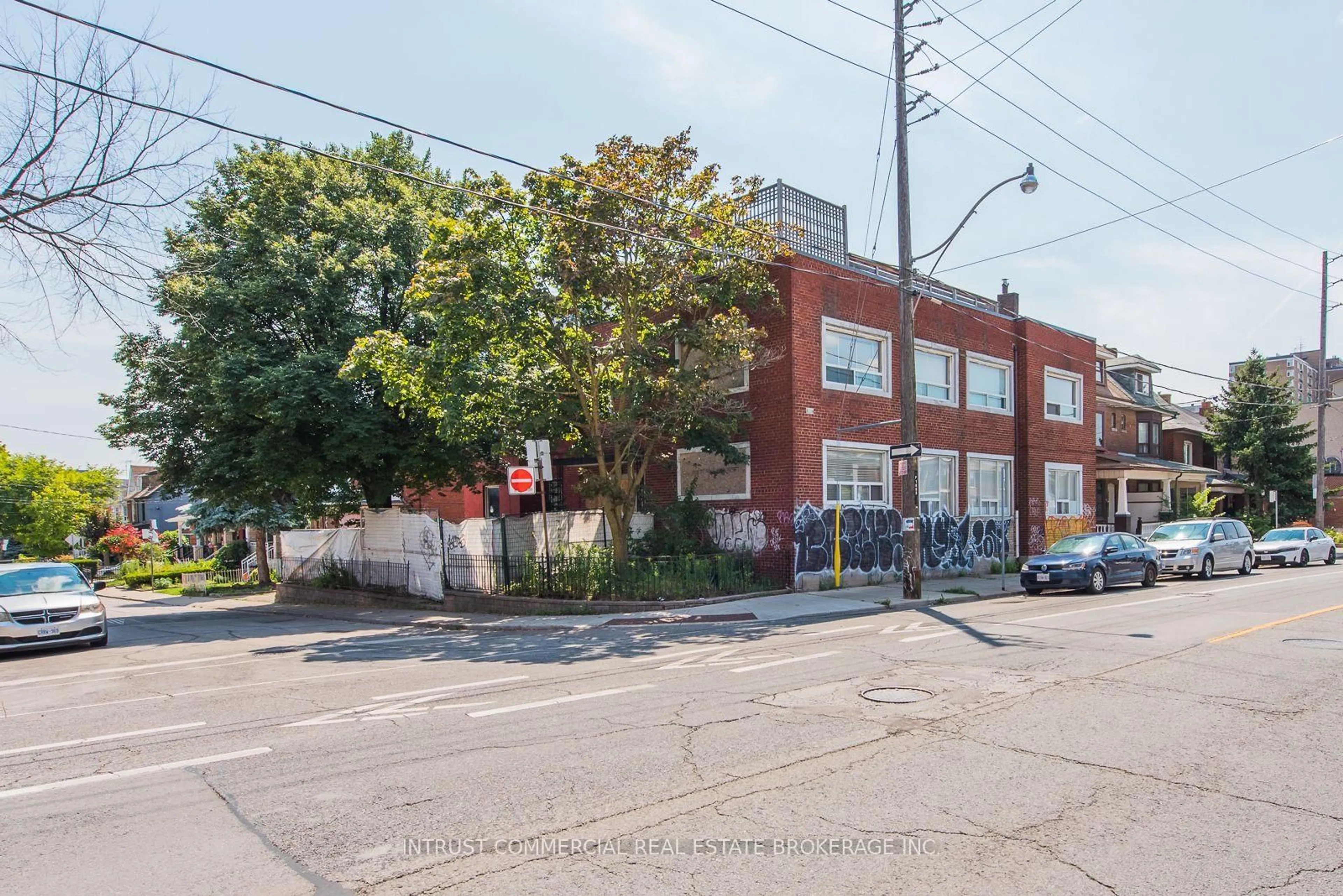Unknown for 1893 Davenport Rd, Toronto Ontario M6N 1C1