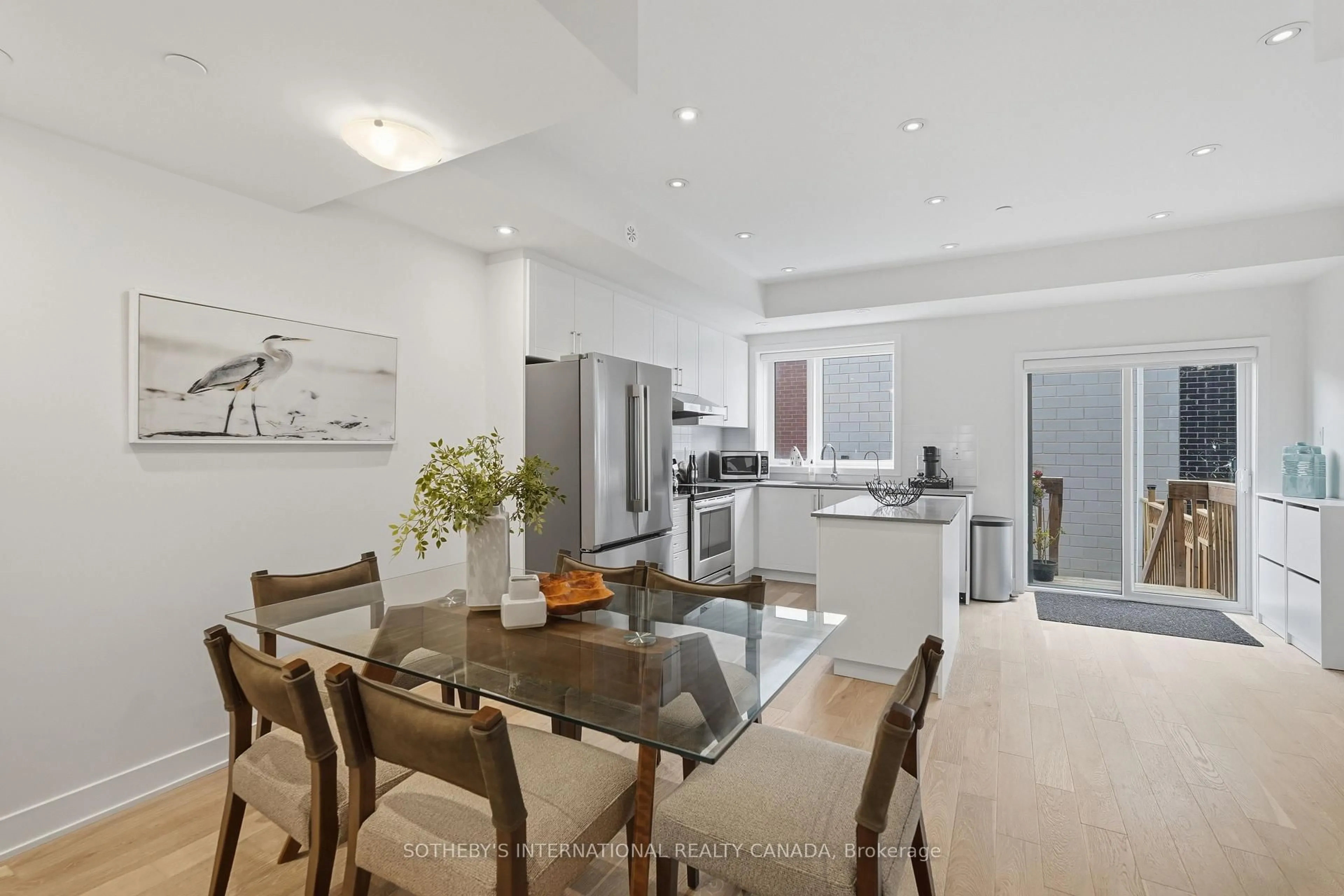 Open concept kitchen, unknown for 60 William Duncan Rd, Toronto Ontario M3K 0C5