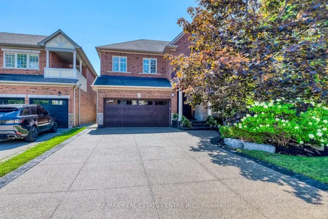 290 Duskywing Way, Oakville 5
