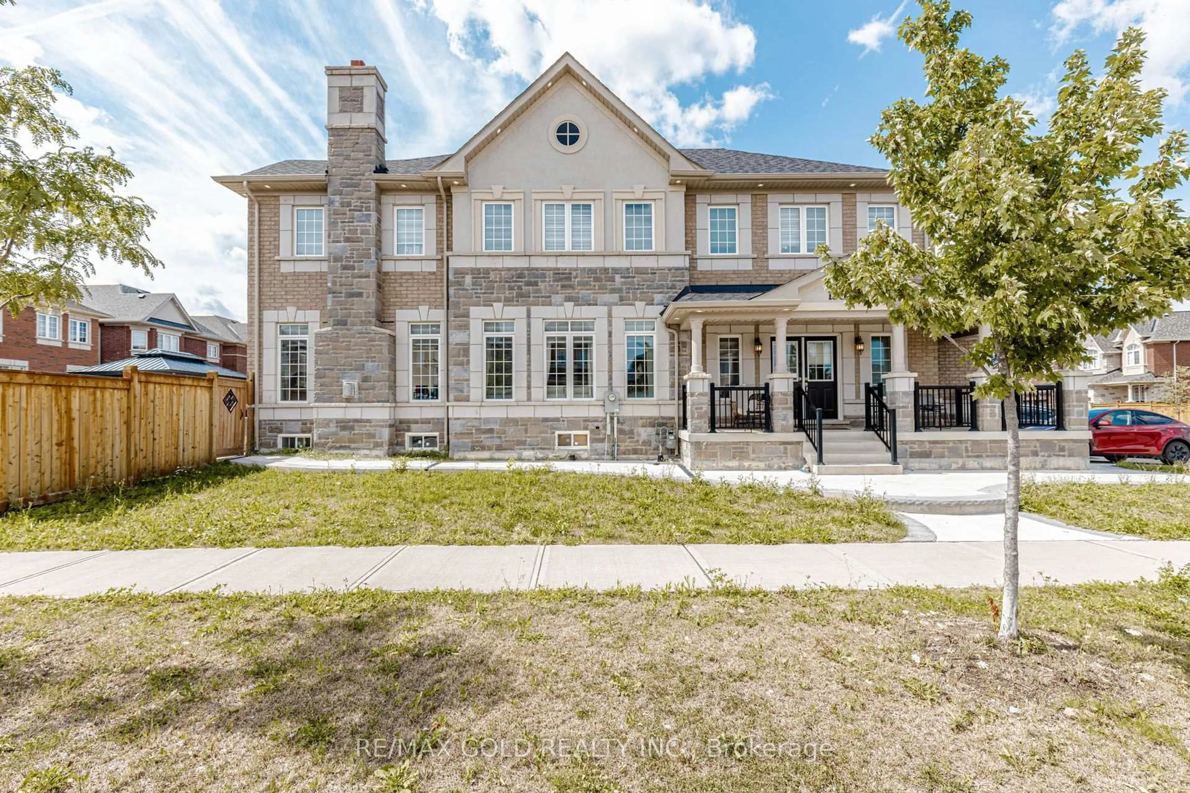Home with brick exterior material, street for 15351 Danby Rd, Halton Hills Ontario L7G 0H6