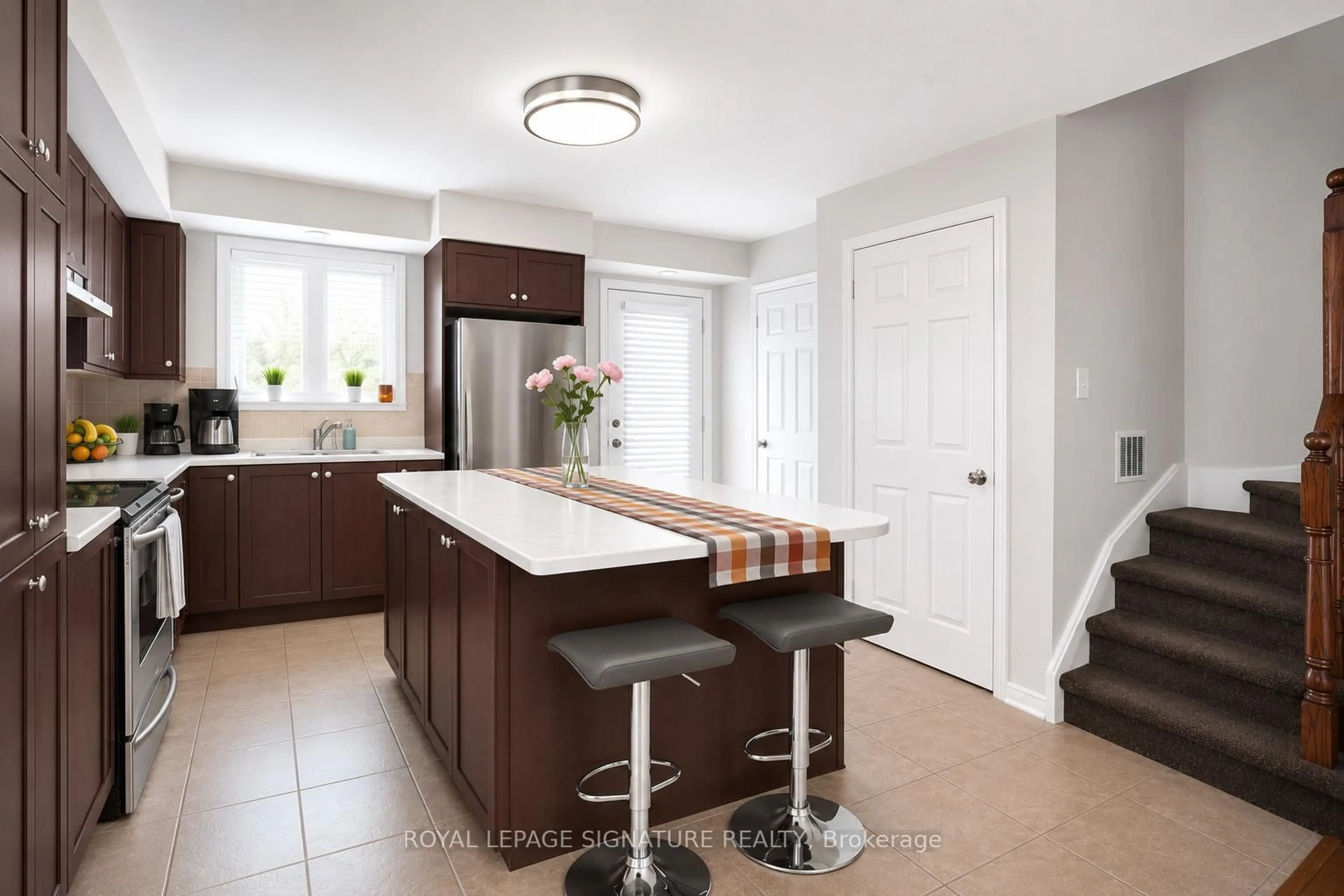 Unknown for 4950 Winston Churchill Blvd #114, Mississauga Ontario L5M 8E3