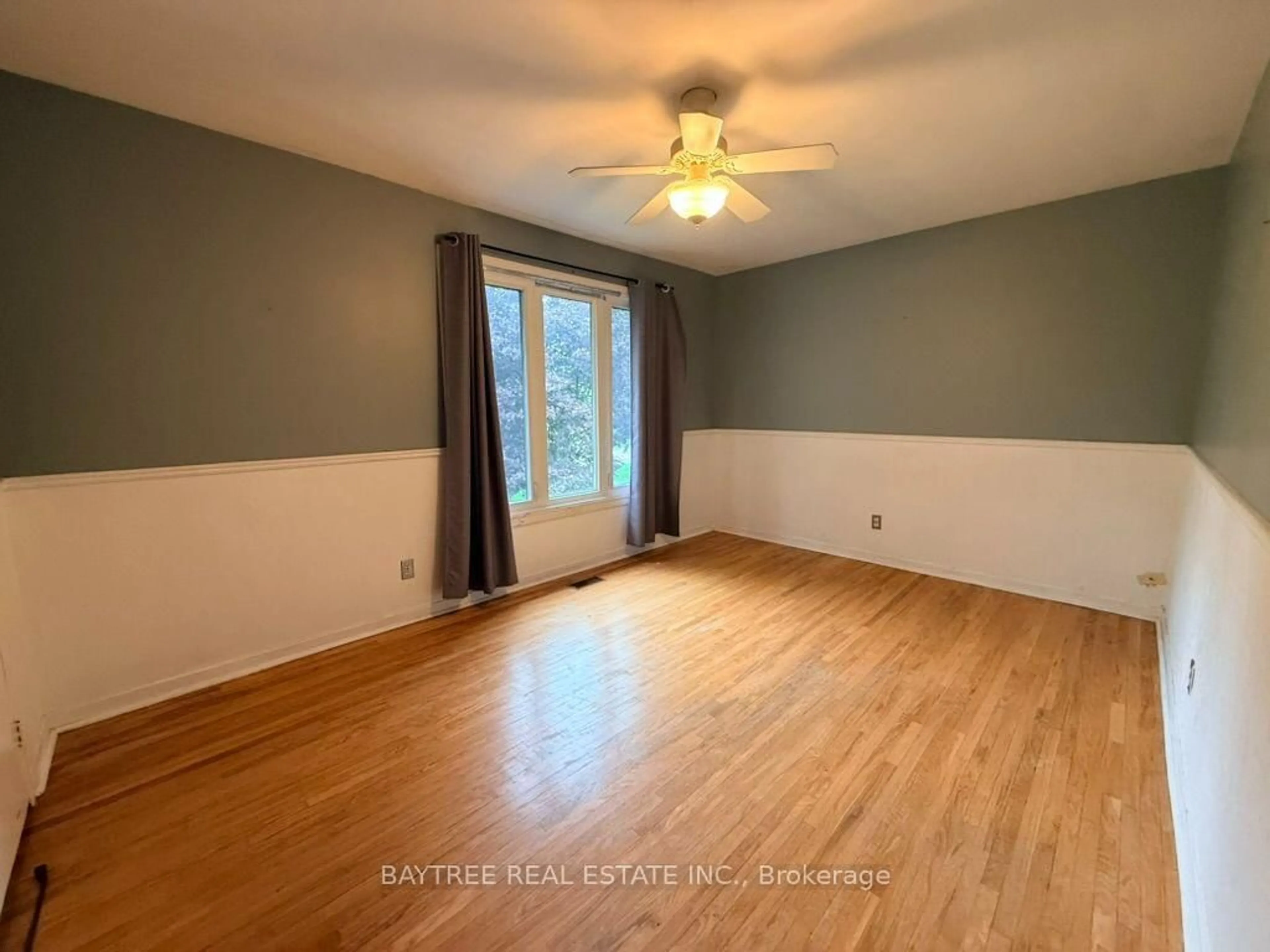 A pic of a room for 52 Autumn Dr, Caledon Ontario L7K 0T7