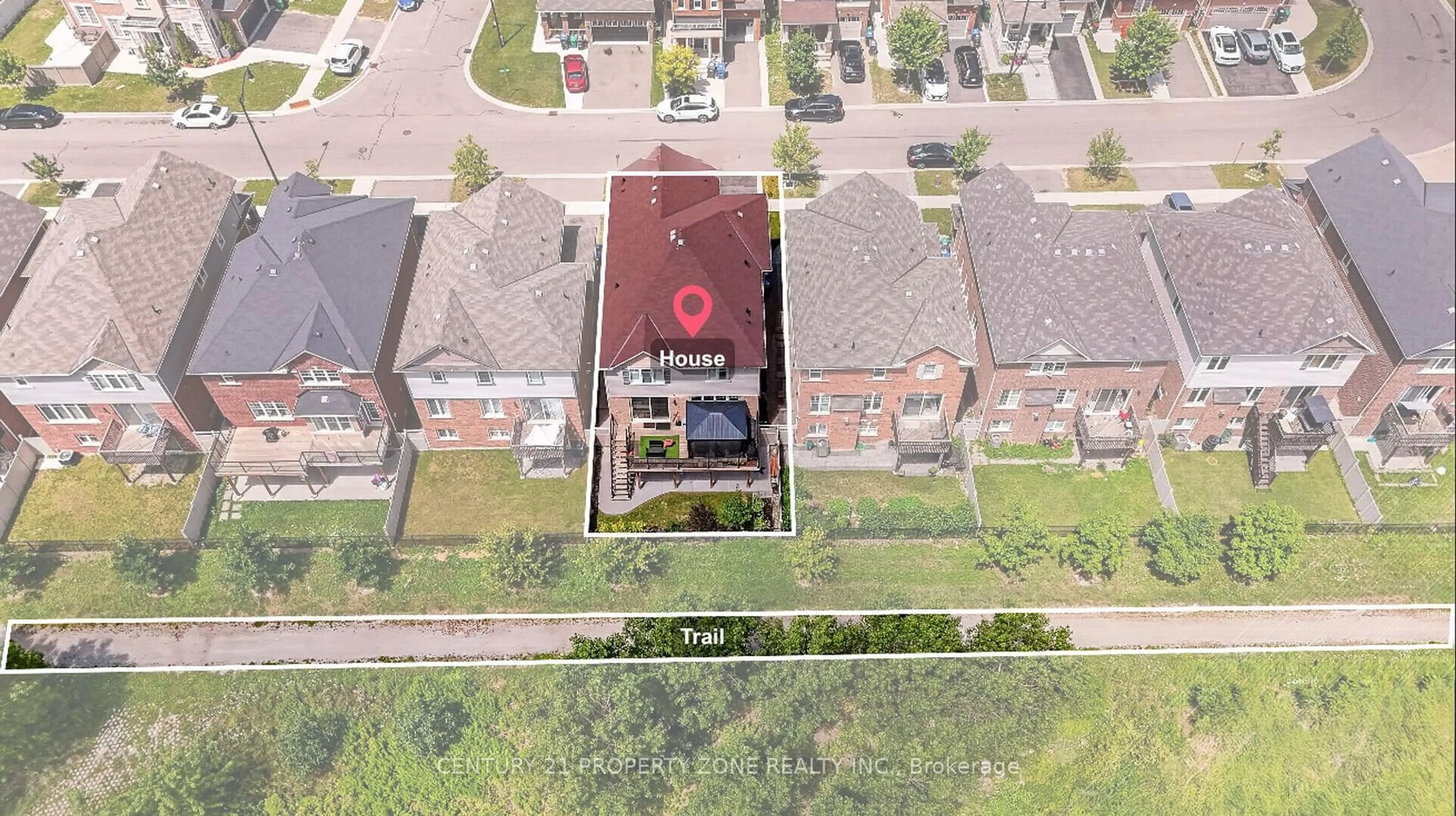 A pic from outside/outdoor area/front of a property/back of a property/a pic from drone, street for 114 Mincing Tr, Brampton Ontario L7A 4S8