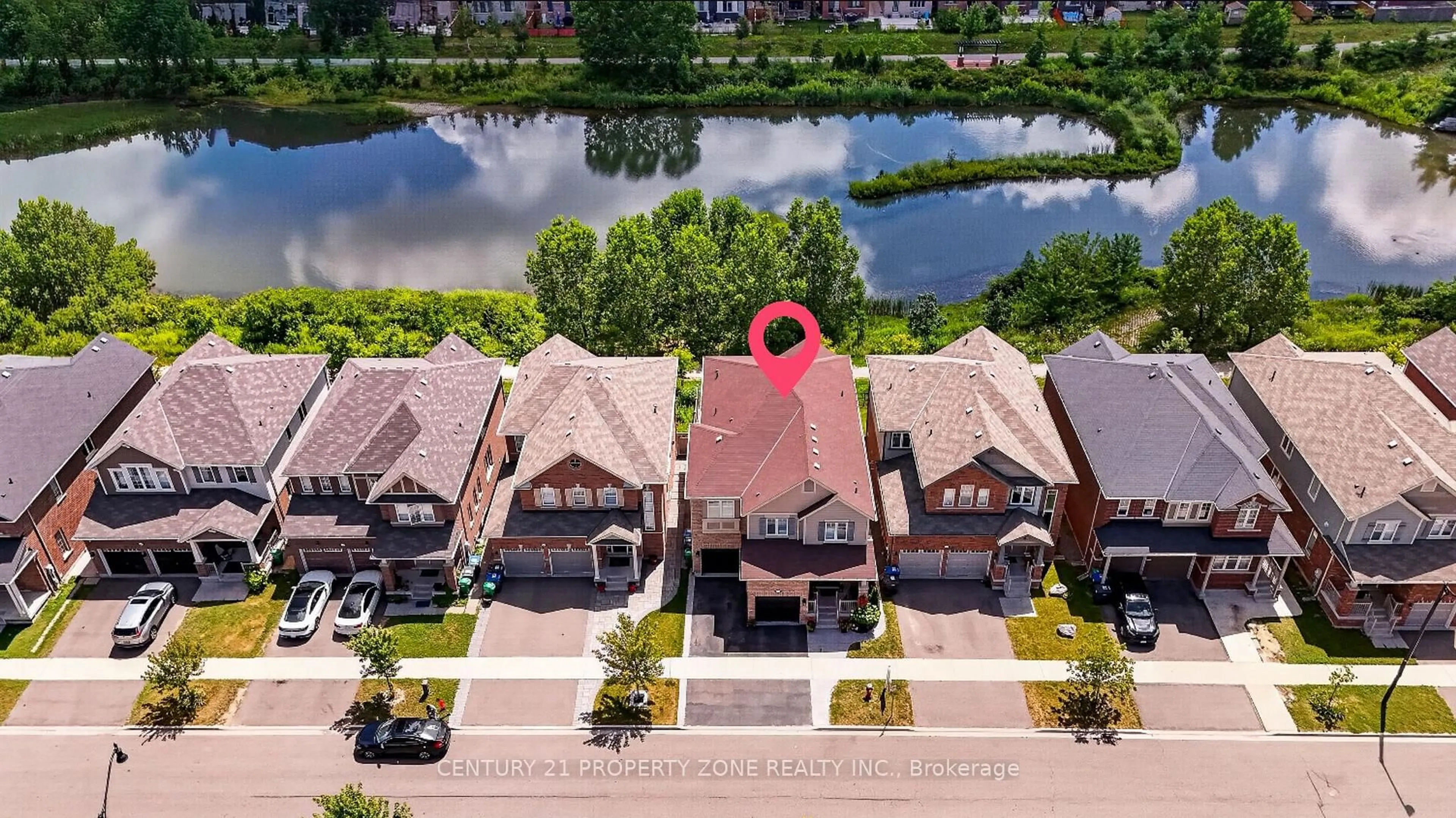 A pic from outside/outdoor area/front of a property/back of a property/a pic from drone, unknown for 114 Mincing Tr, Brampton Ontario L7A 4S8