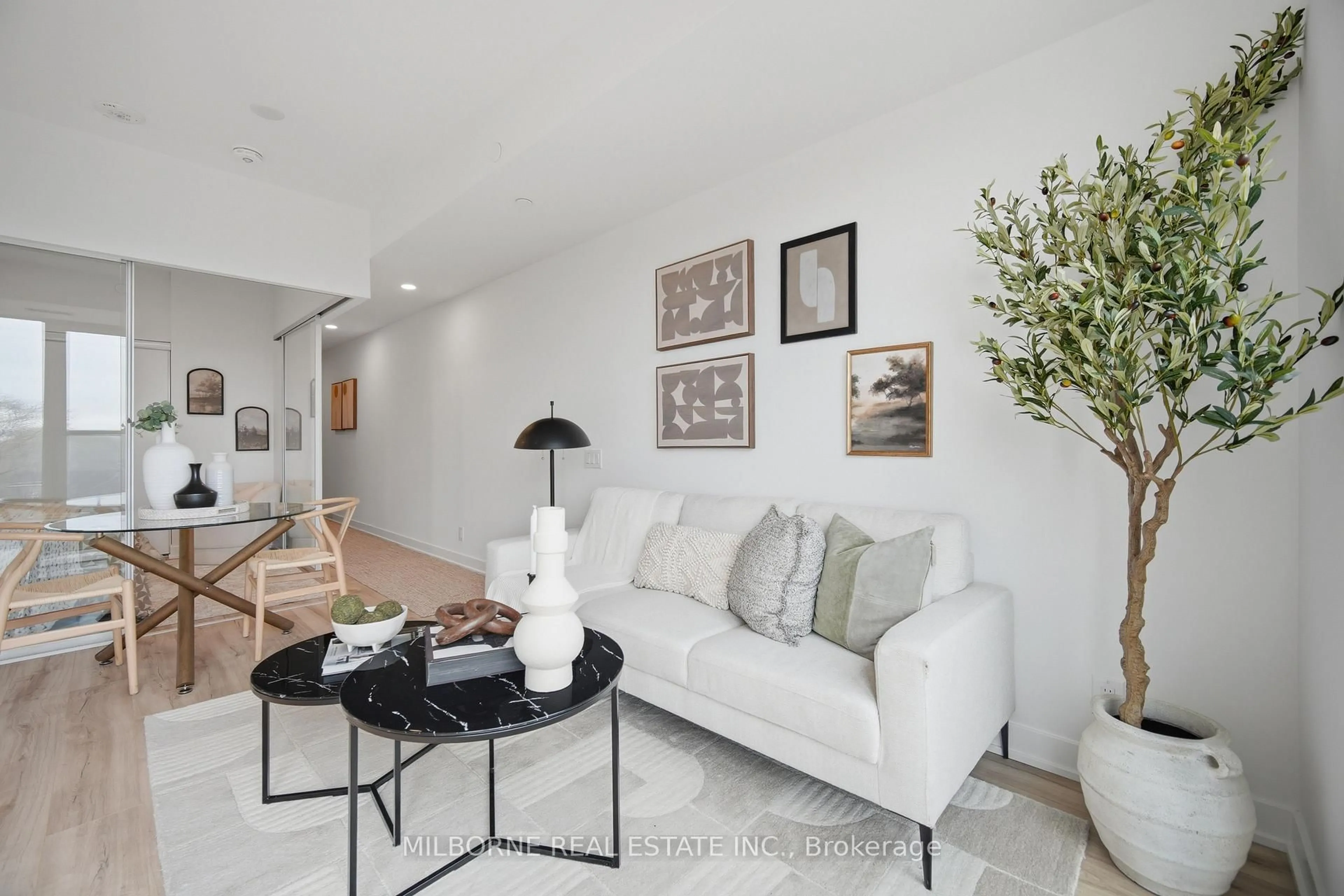 Living room with furniture, unknown for 1660 Bloor St #708, Toronto Ontario M6P 1A8