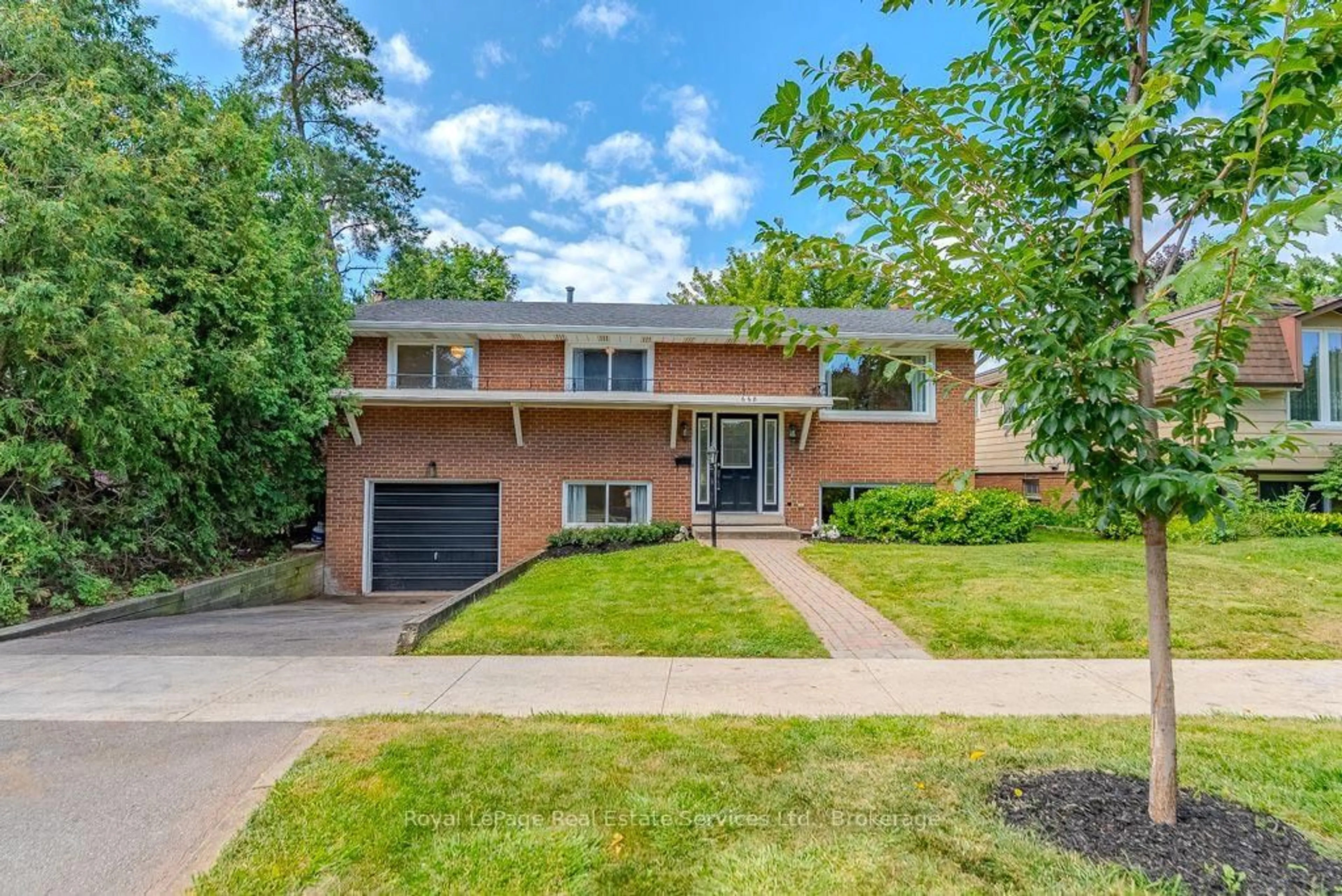 Home with brick exterior material, street for 668 Maclaren Dr, Burlington Ontario L7N 2Z2