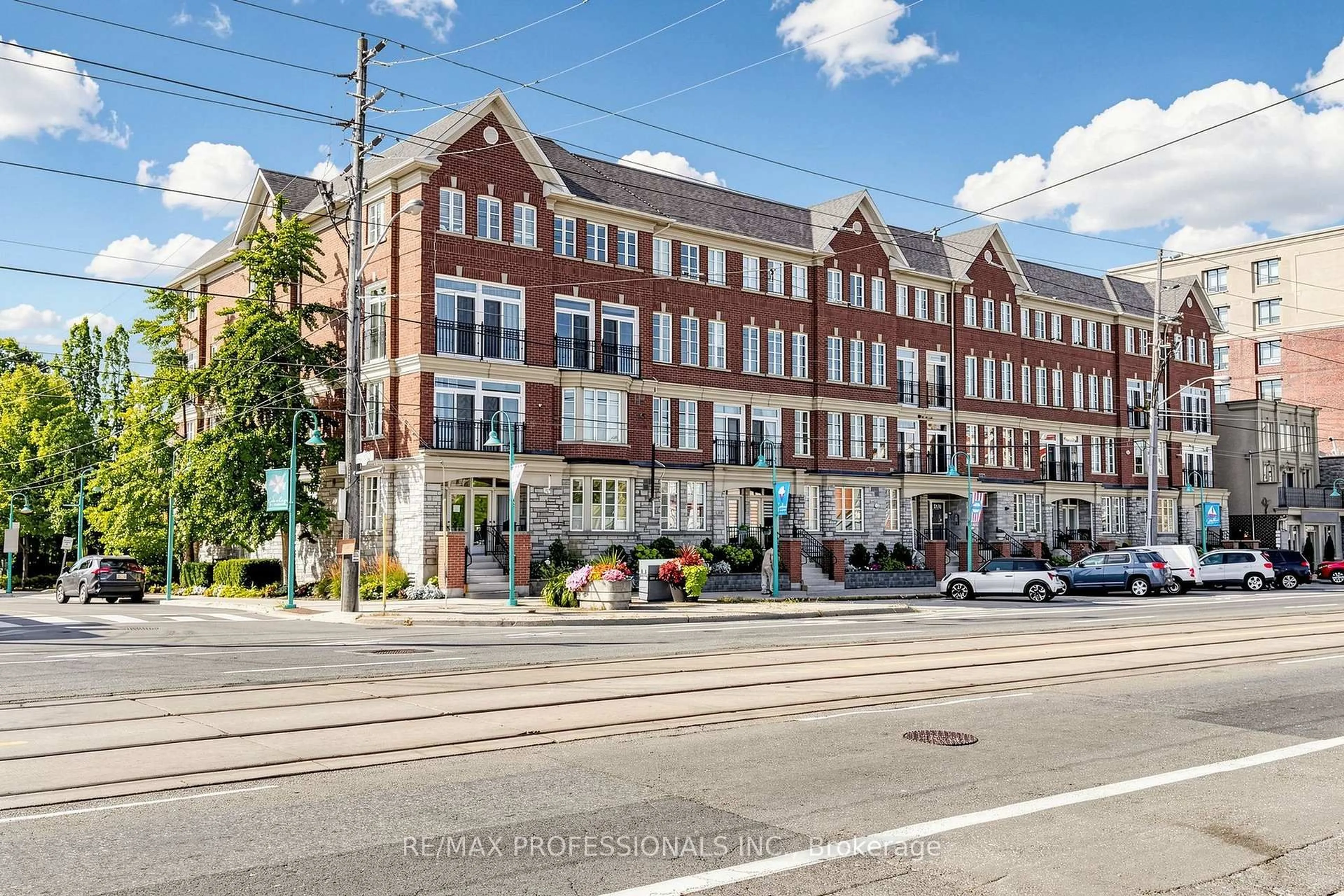 Unknown for 3531 Lake Shore Blvd #206, Toronto Ontario M8W 1P4