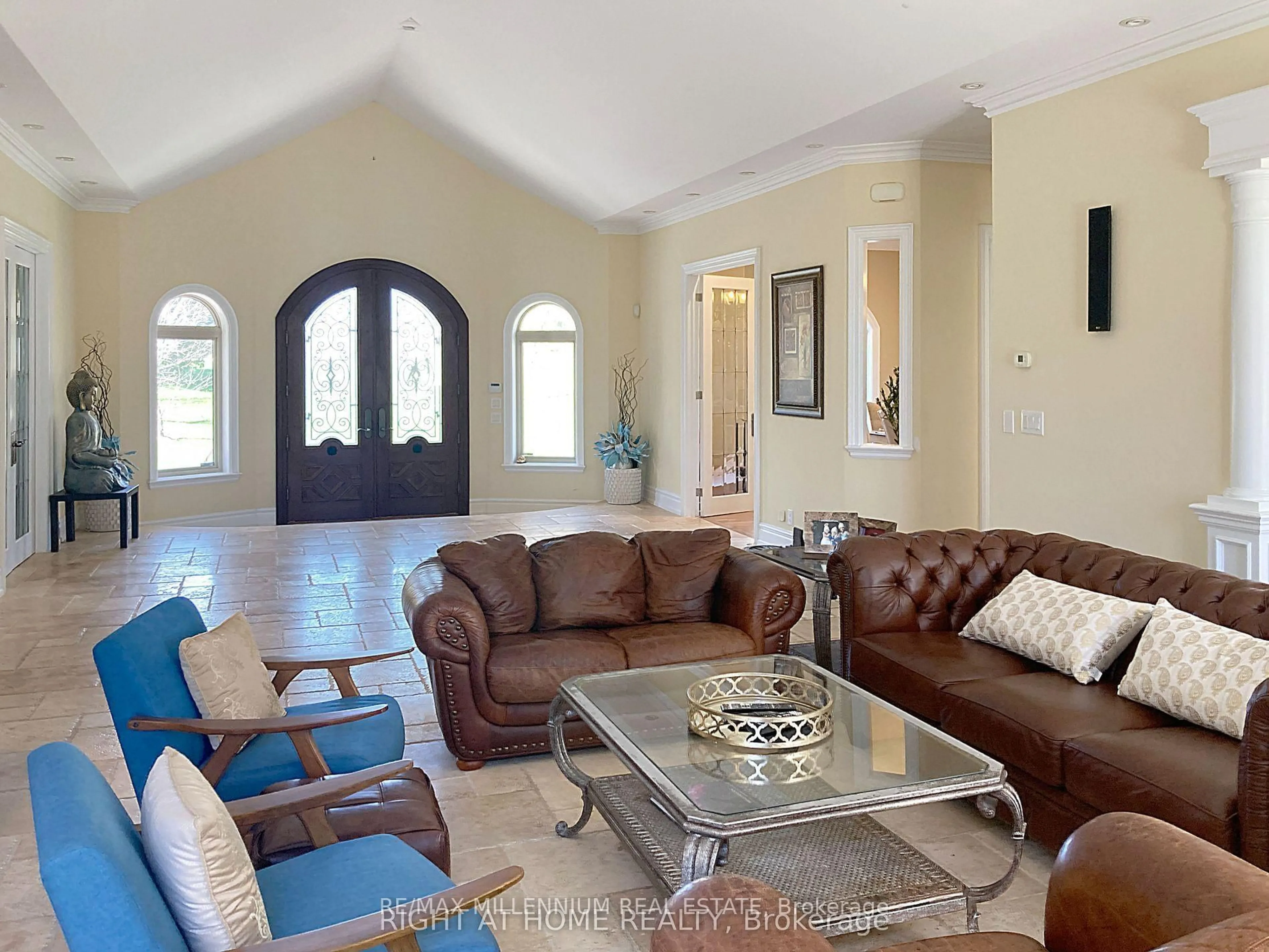 Living room with furniture, ceramic/tile floor for 16282 27 Side Rd, Halton Hills Ontario L0P 1N0