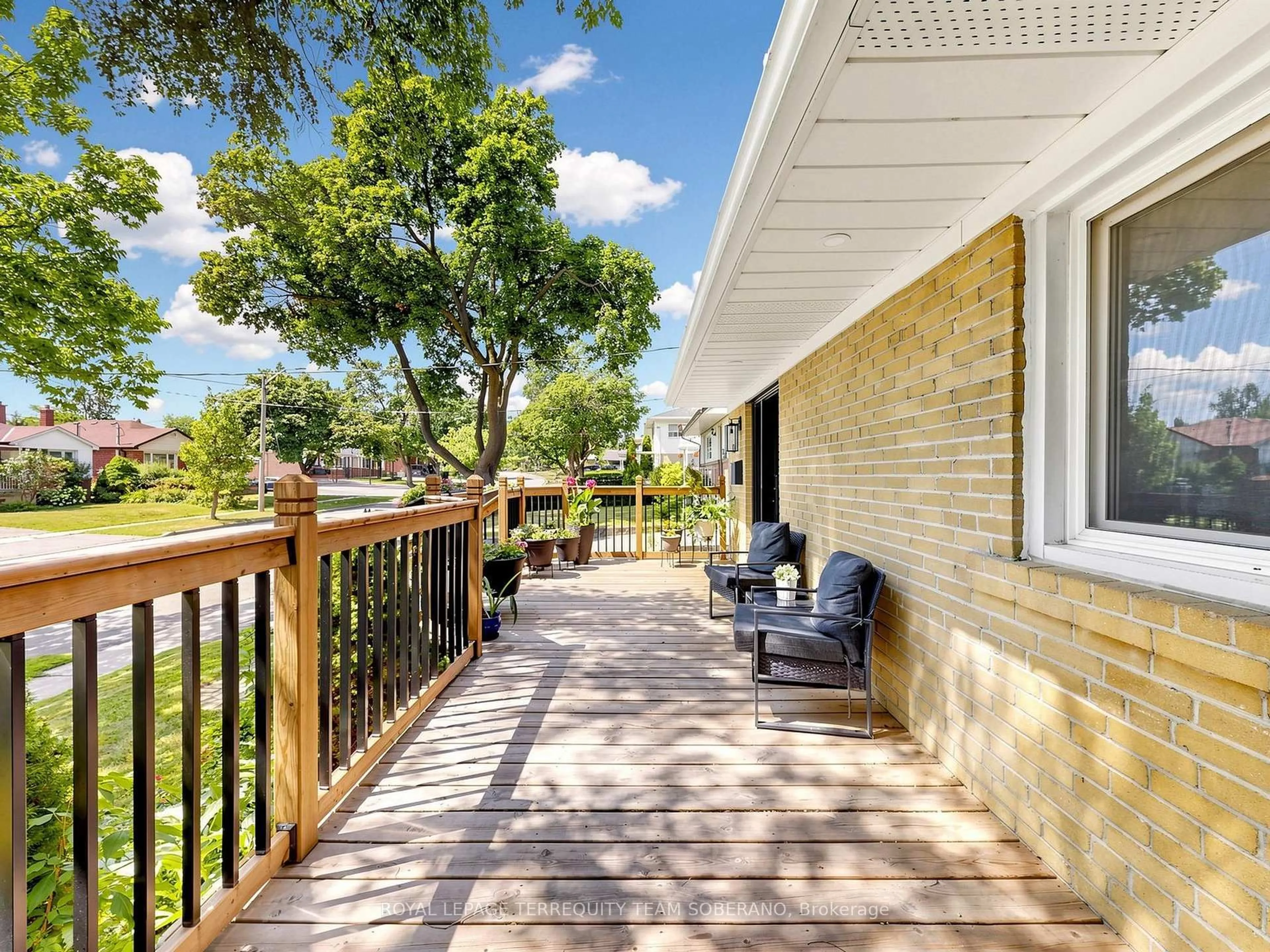 Patio, street for 64 Clearbrooke Circ, Toronto Ontario M9W 2E5