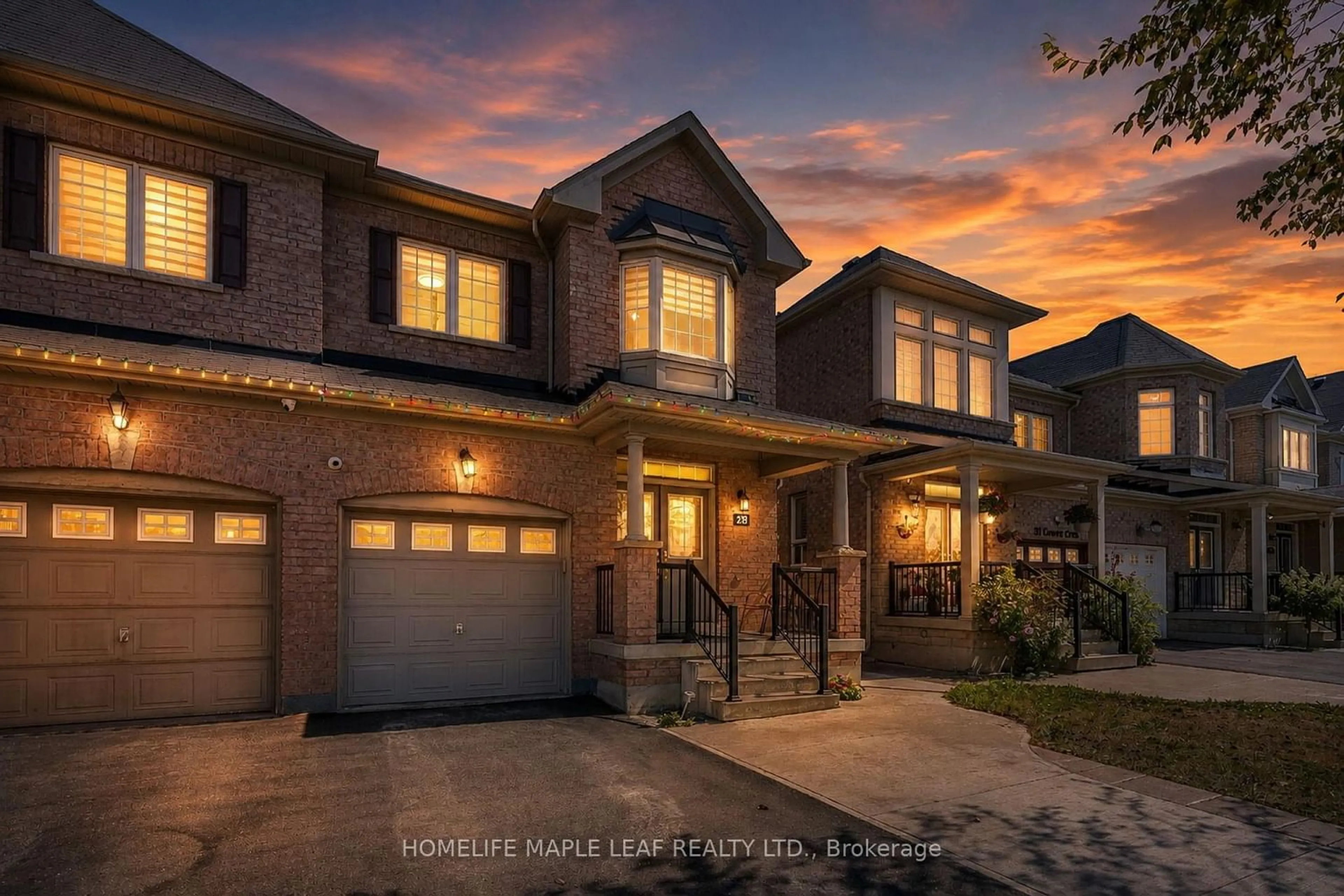 Home with brick exterior material, street for 29 Gower Cres, Brampton Ontario L6R 0Y1