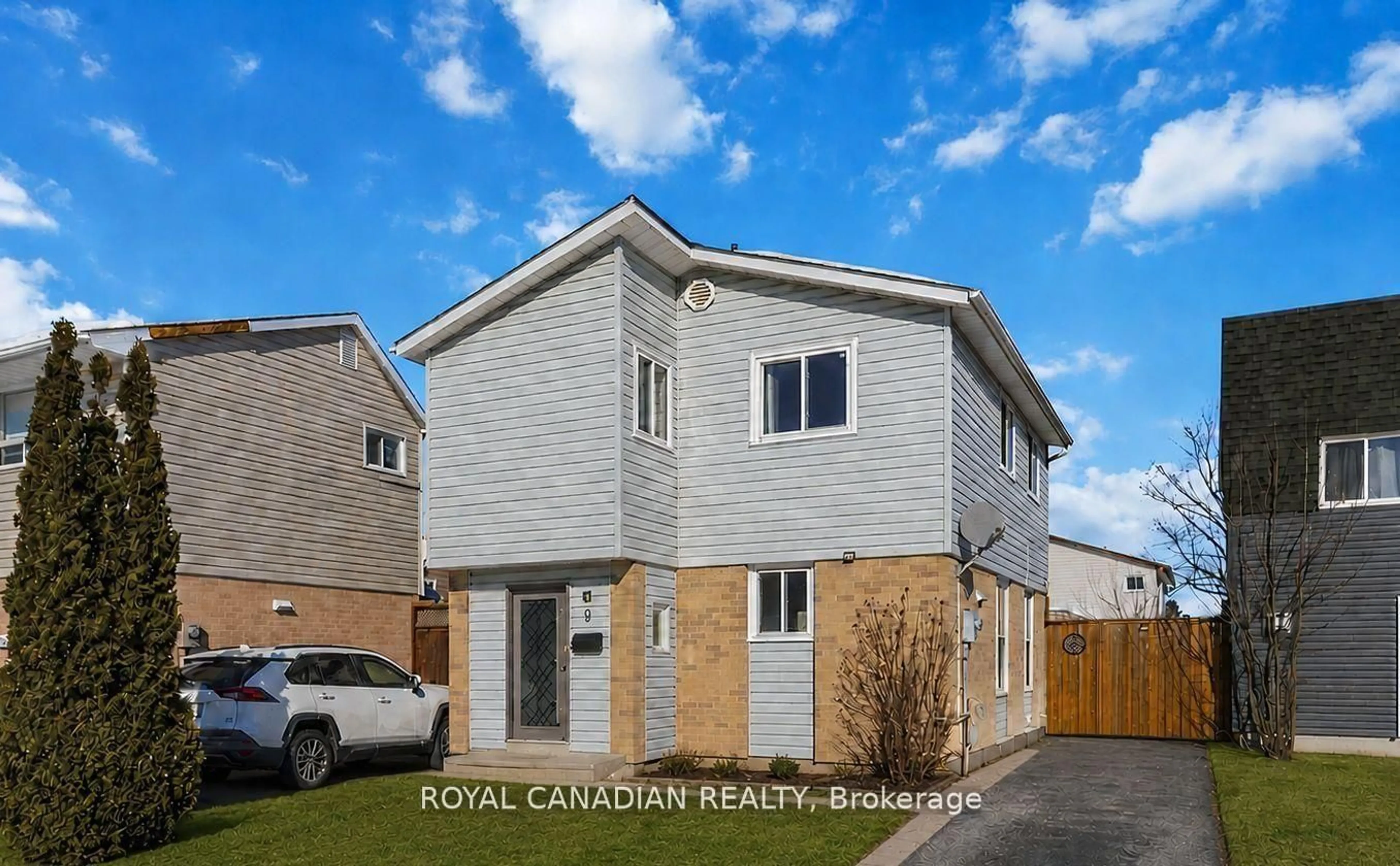 Unknown for 9 Horatio Crt, Brampton Ontario L6S 1X8