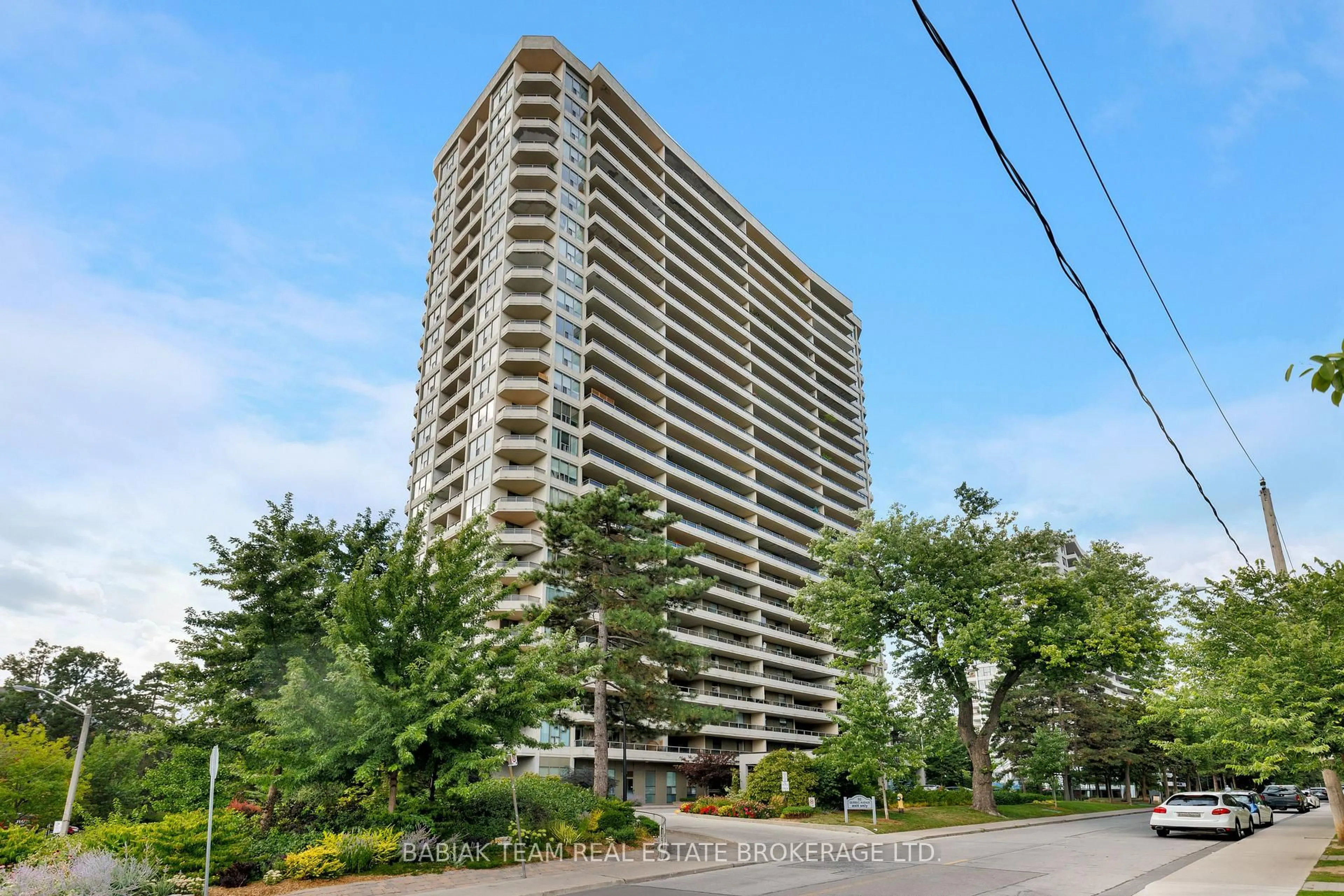 Unknown for 50 Quebec Ave #705, Toronto Ontario M6P 4B4
