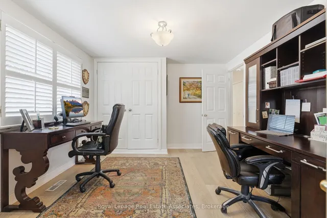 2580 Homelands Dr, Mississauga 3