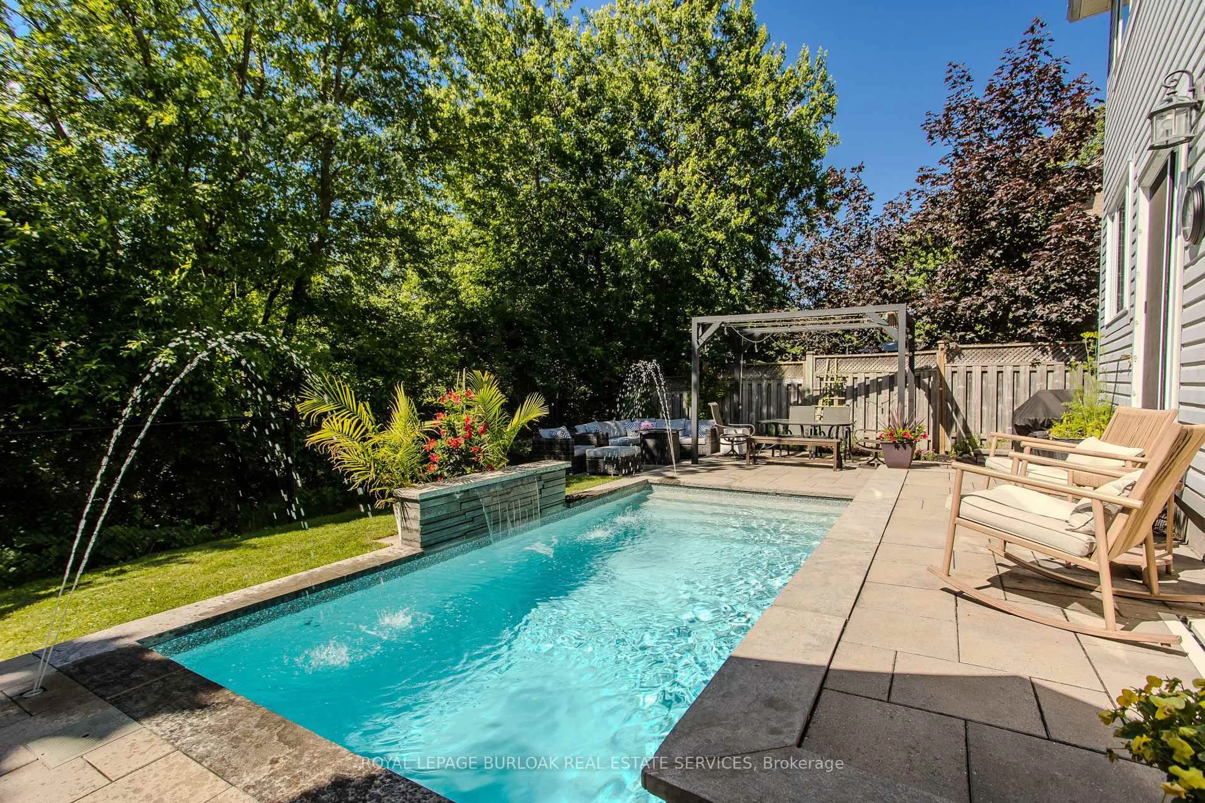 Pool for 5174 Ravine Cres, Burlington Ontario L7L 6N2