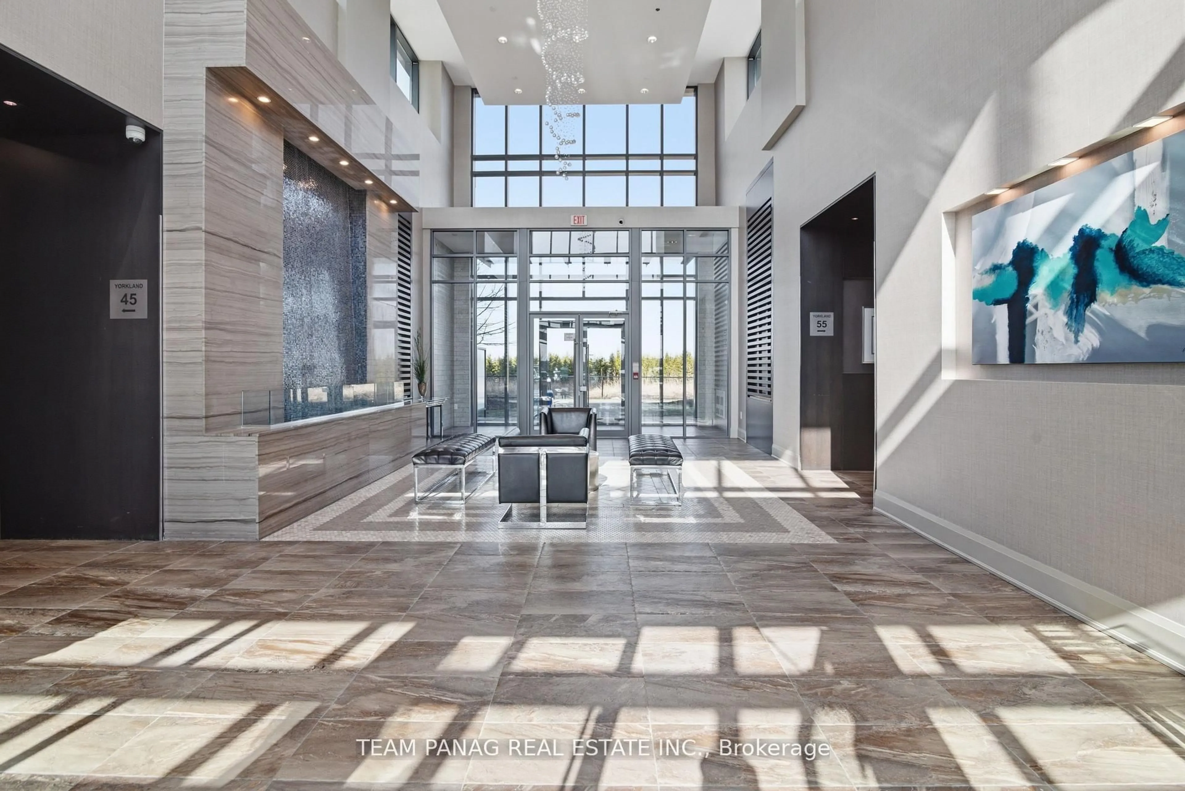 Indoor foyer for 45 Yorkland Blvd #209, Brampton Ontario L6P 4B4