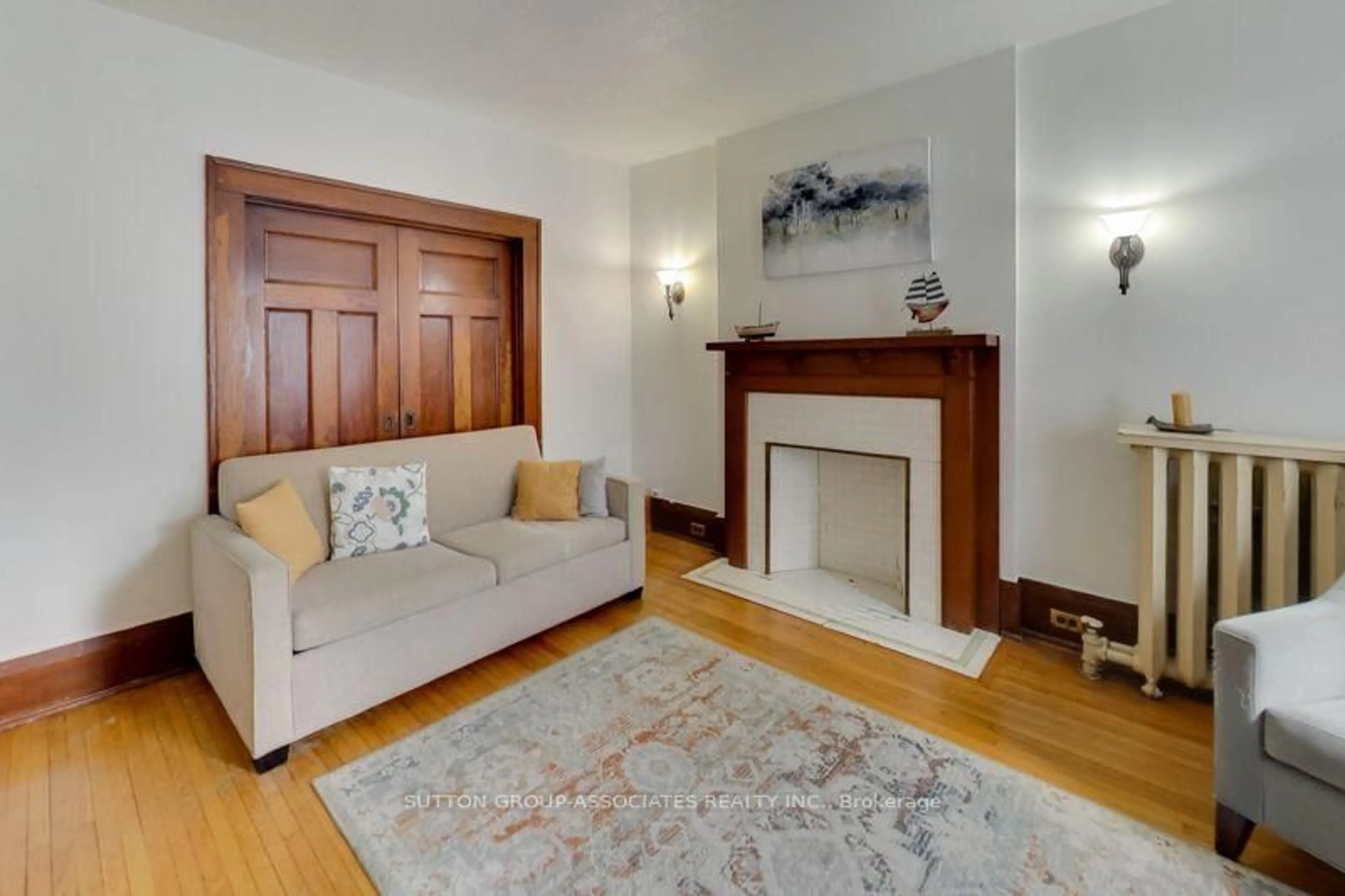 Living room with furniture, unknown for 131 Lauder Ave, Toronto Ontario M6H 3E4