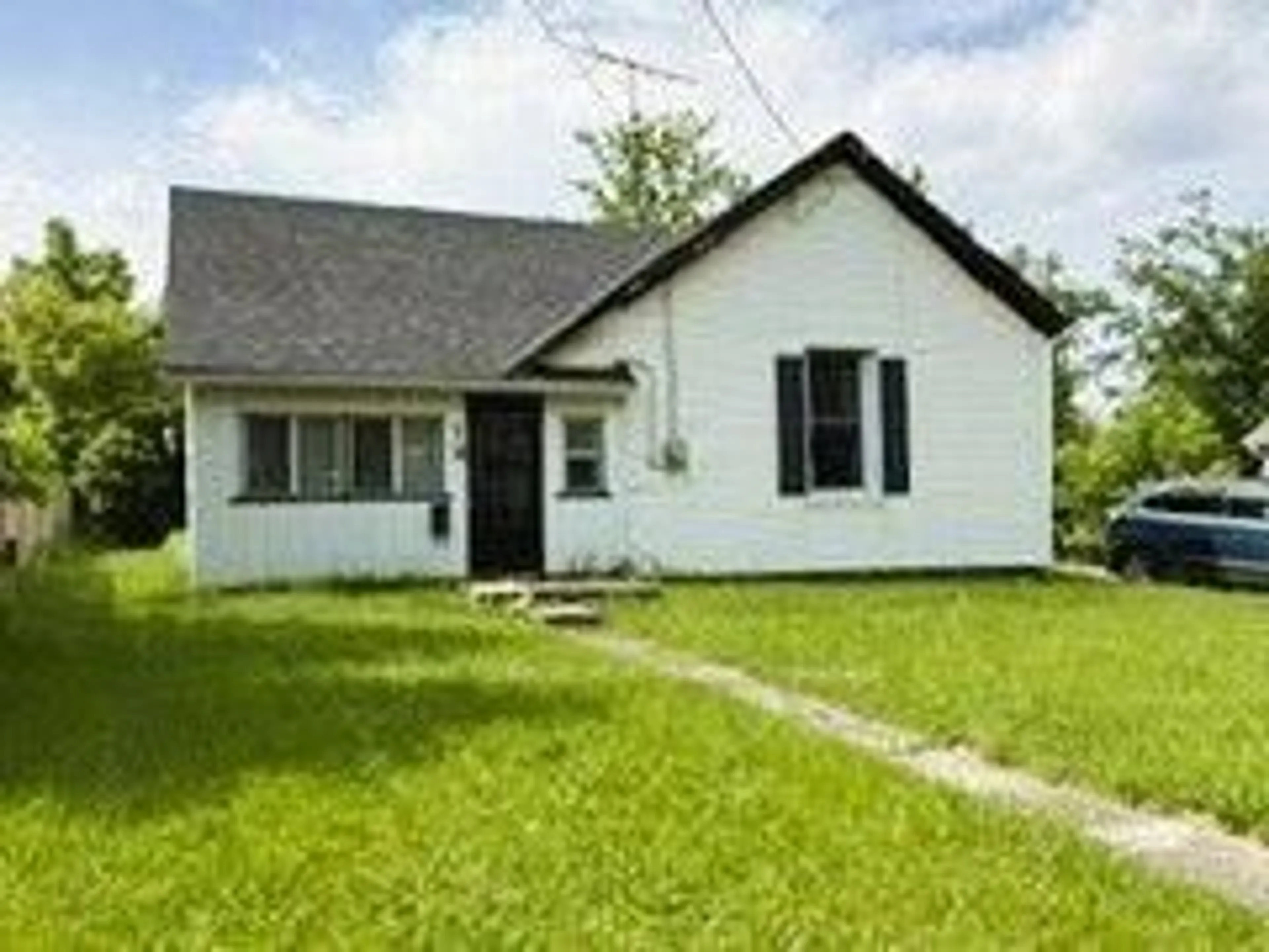 Unknown for 18 Young St, Halton Hills Ontario L7J 2G6