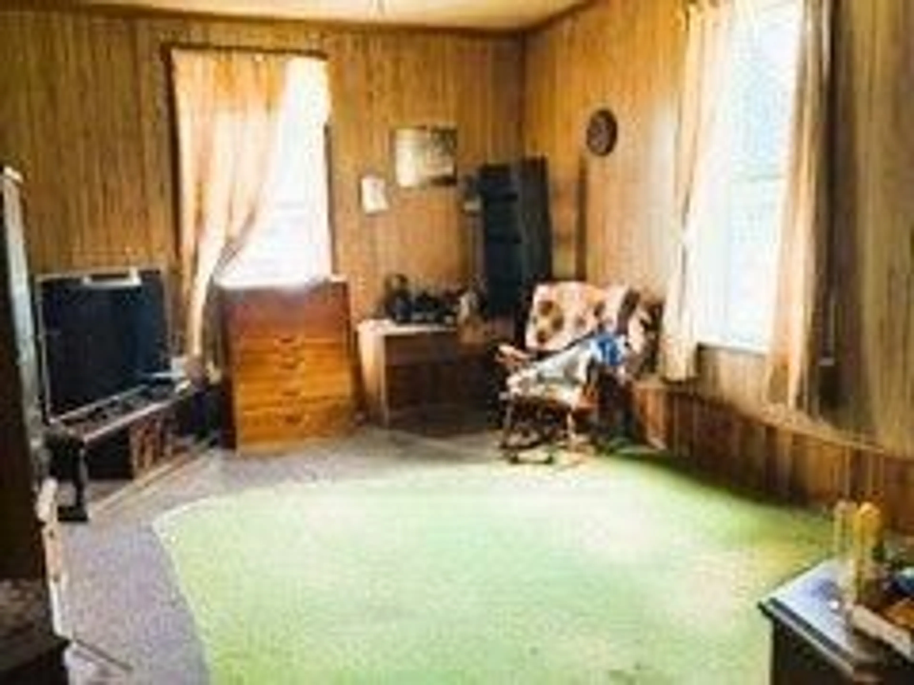 A pic of a room for 18 Young St, Halton Hills Ontario L7J 2G6