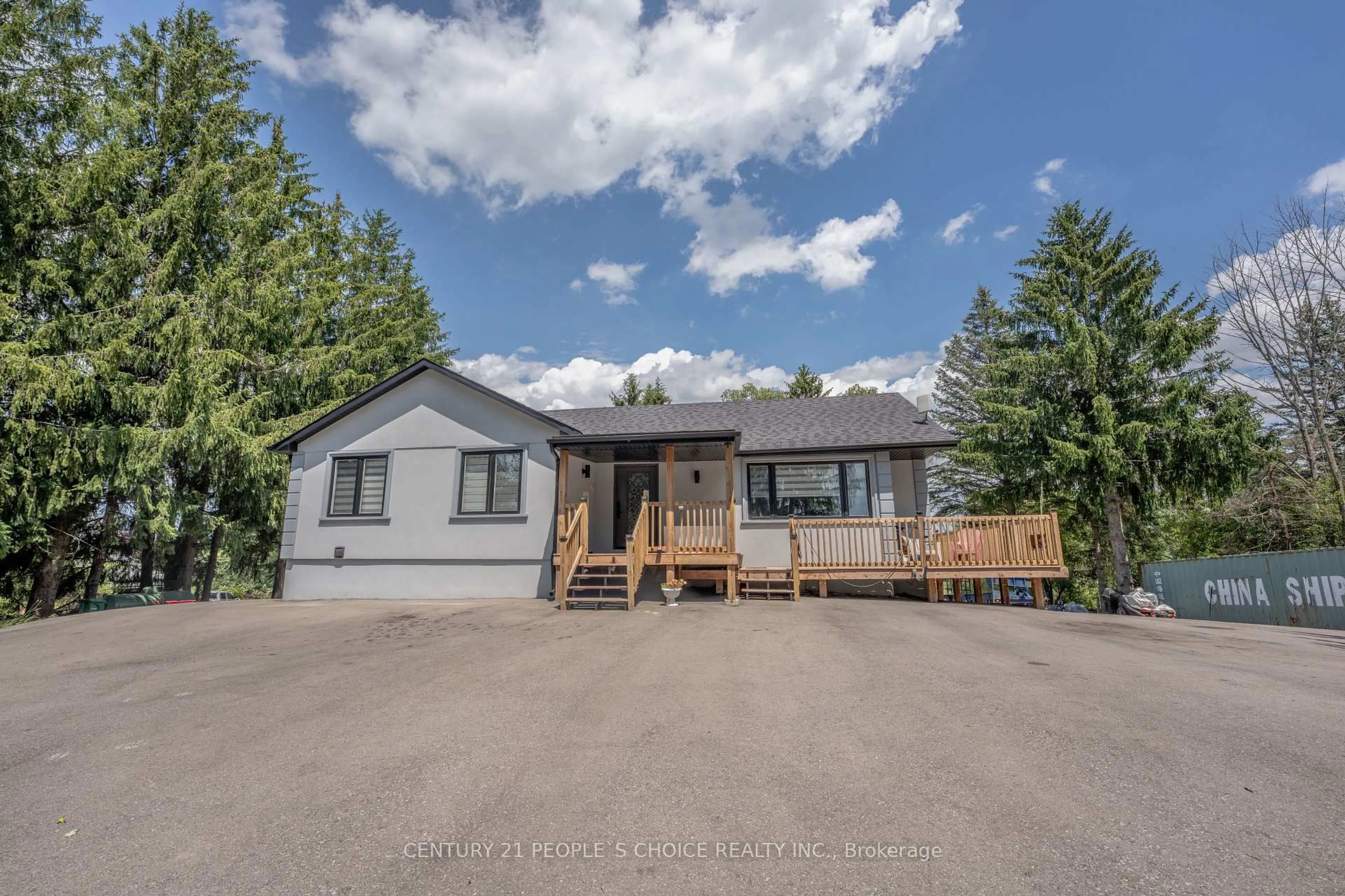 A pic from outside/outdoor area/front of a property/back of a property/a pic from drone, unknown for 15553 The Gore Rd, Caledon Ontario L7E 0X3