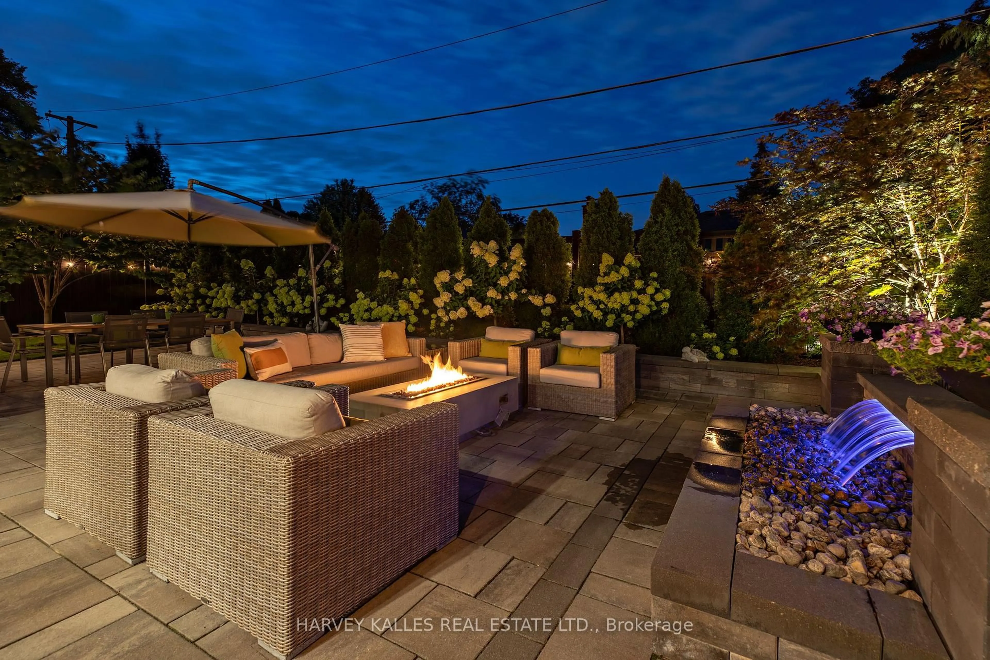 Patio, street for 75 Markland Dr, Toronto Ontario M9C 1N4