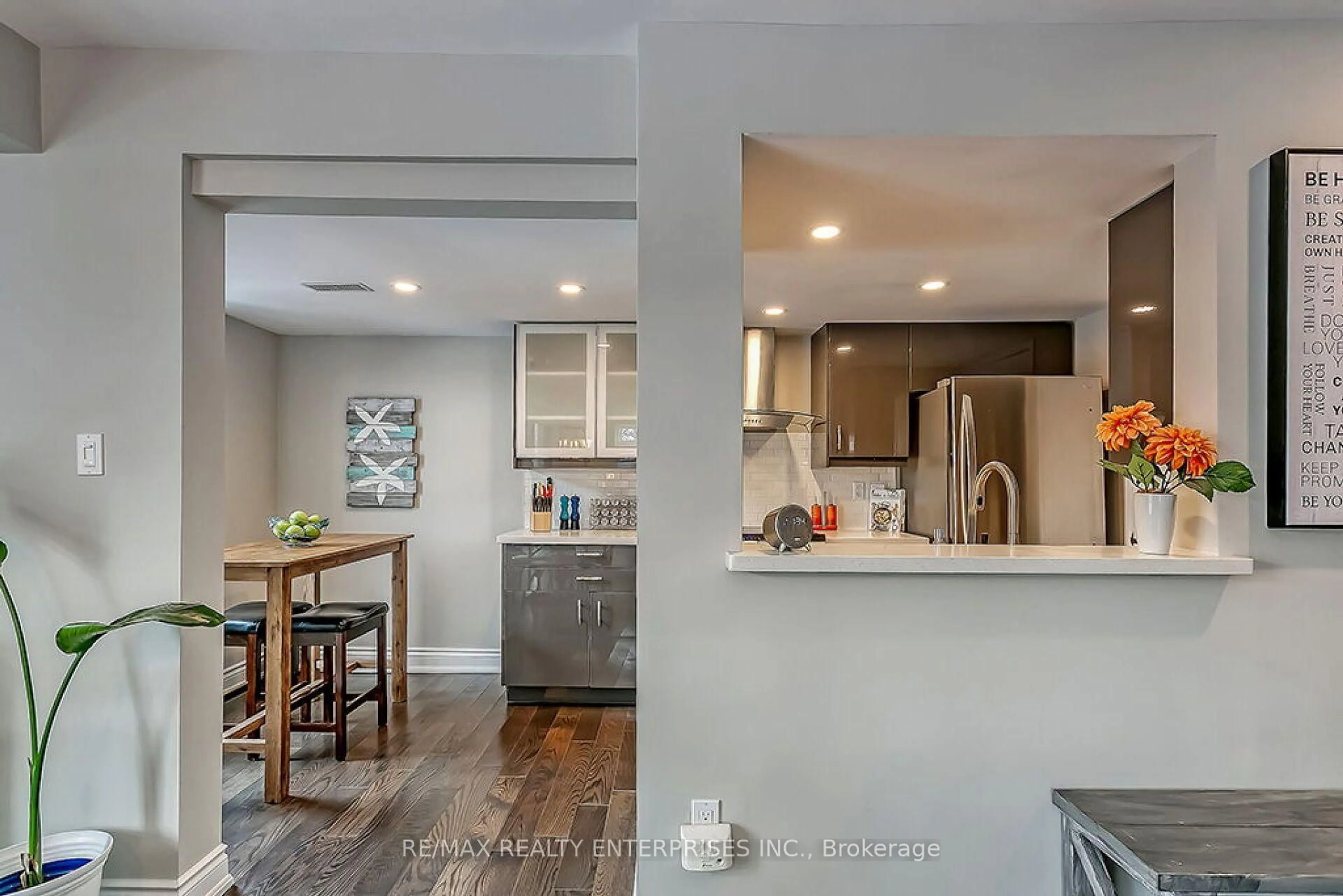 Open concept kitchen, unknown for 2386 Munn's Ave #Unit E, Oakville Ontario L6H 6G9