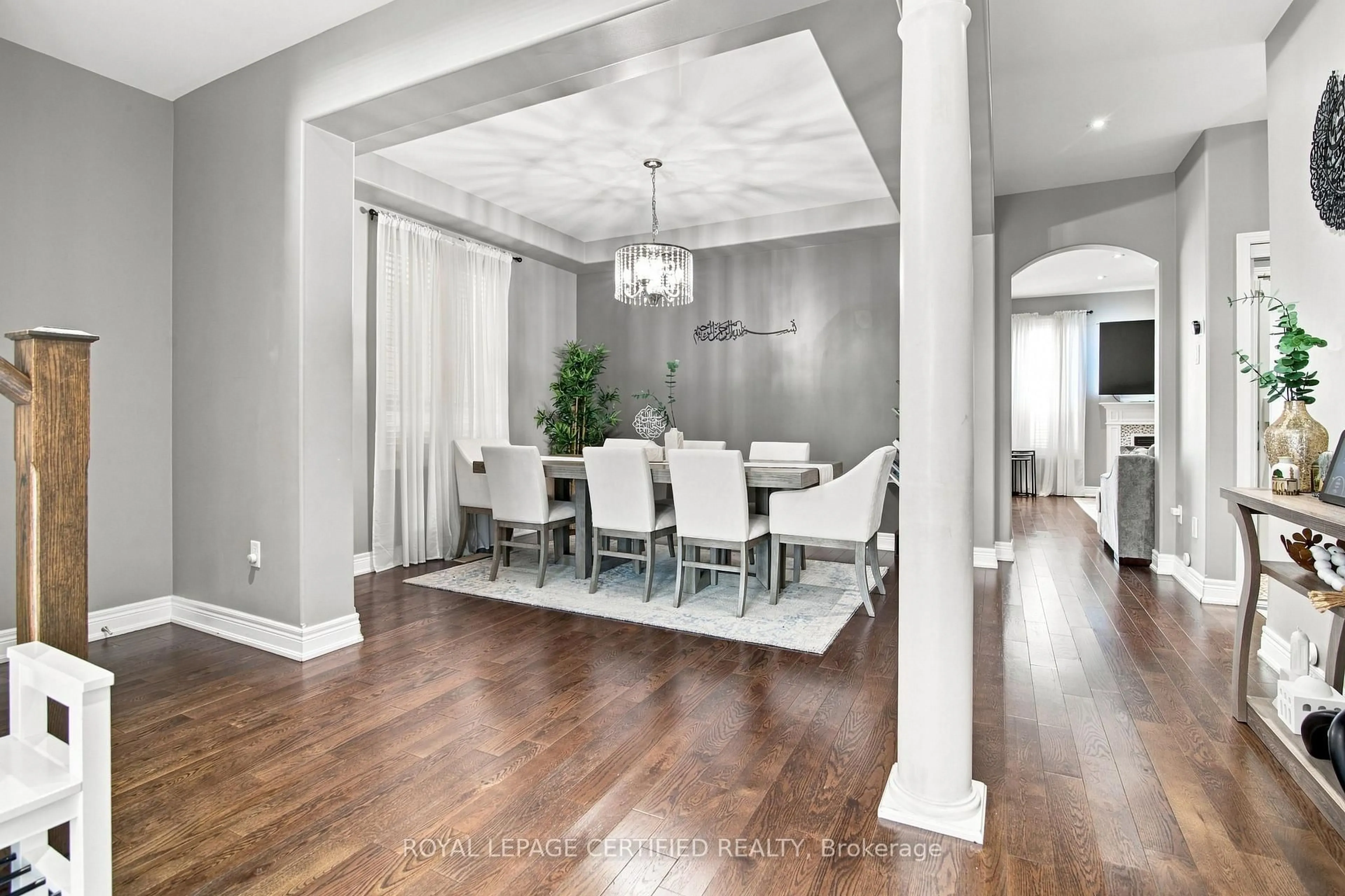 Dining room, unknown for 146 Willet Terr, Milton Ontario L9T 1M5