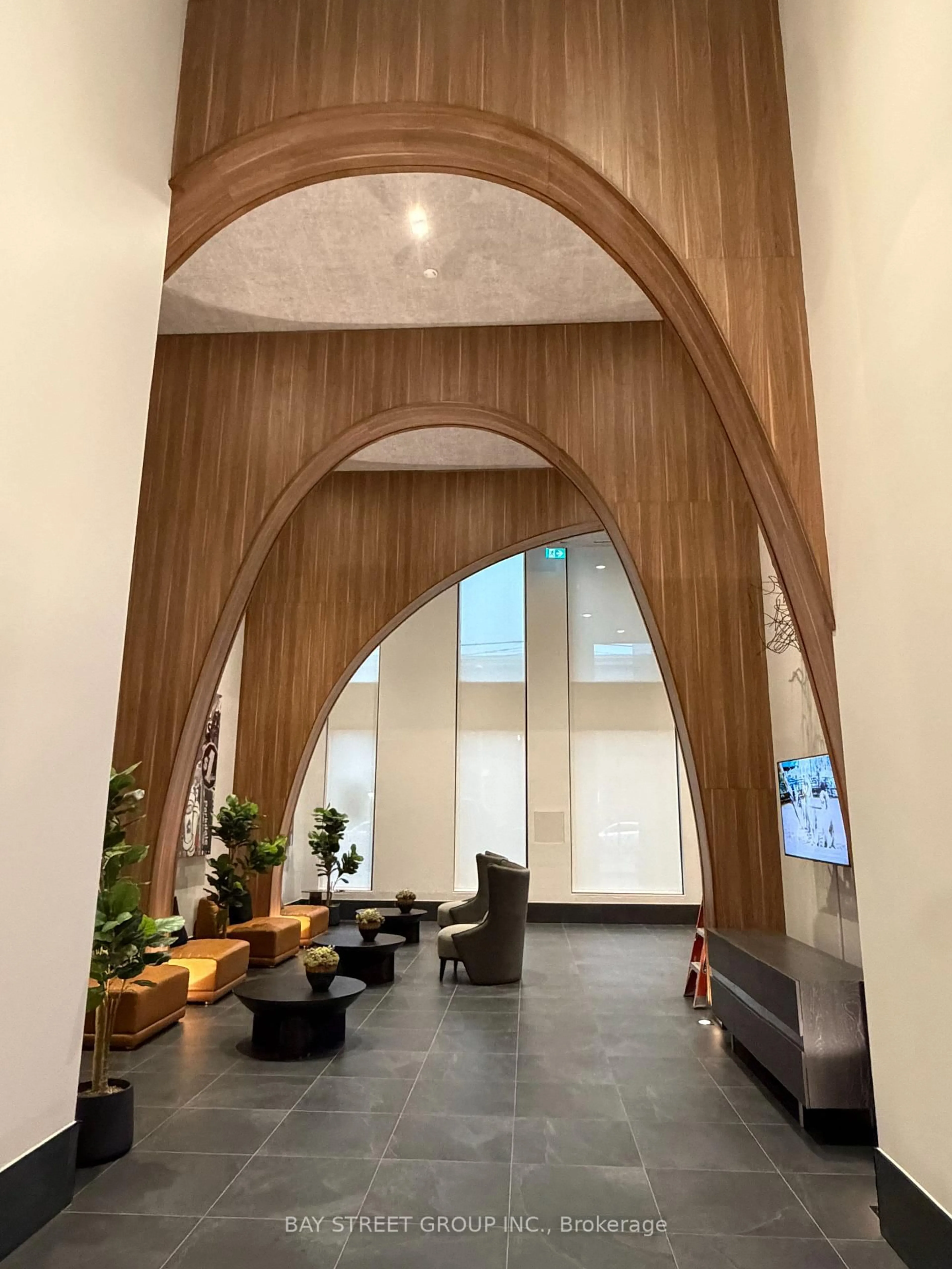 Lobby for 270 Dufferin St #1105, Toronto Ontario M6K 1G3