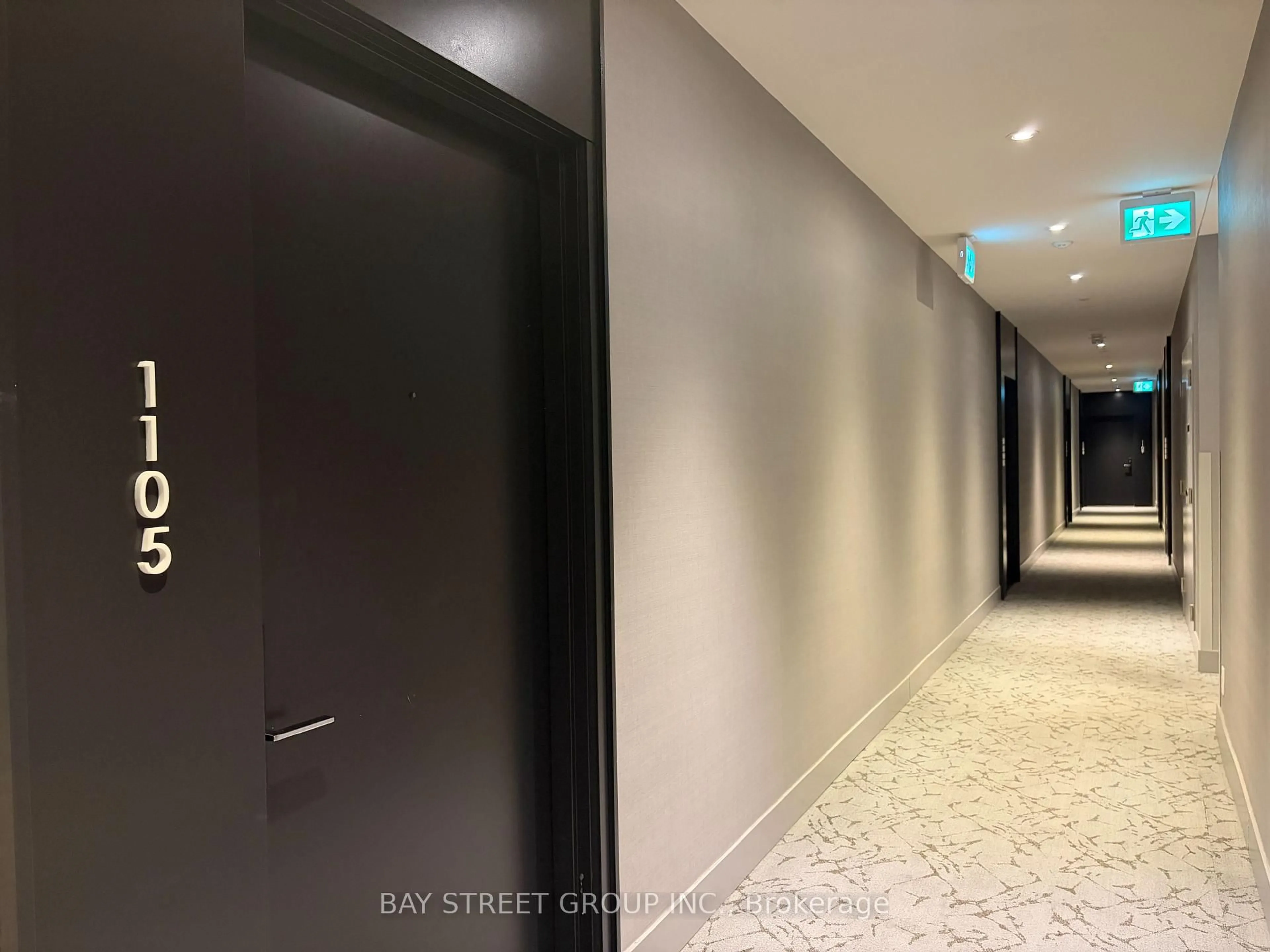Indoor foyer for 270 Dufferin St #1105, Toronto Ontario M6K 1G3
