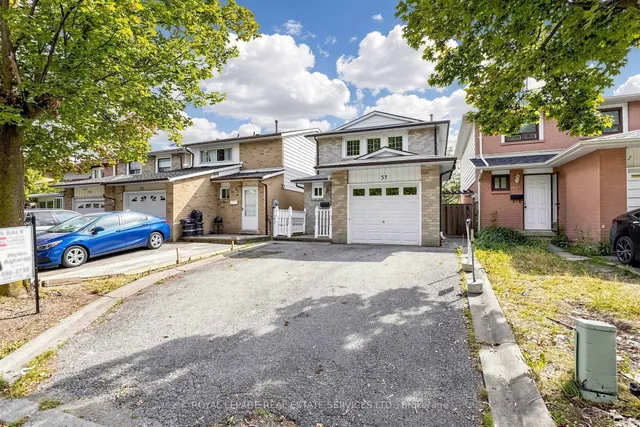 37 Woodsview Ave, Toronto 2