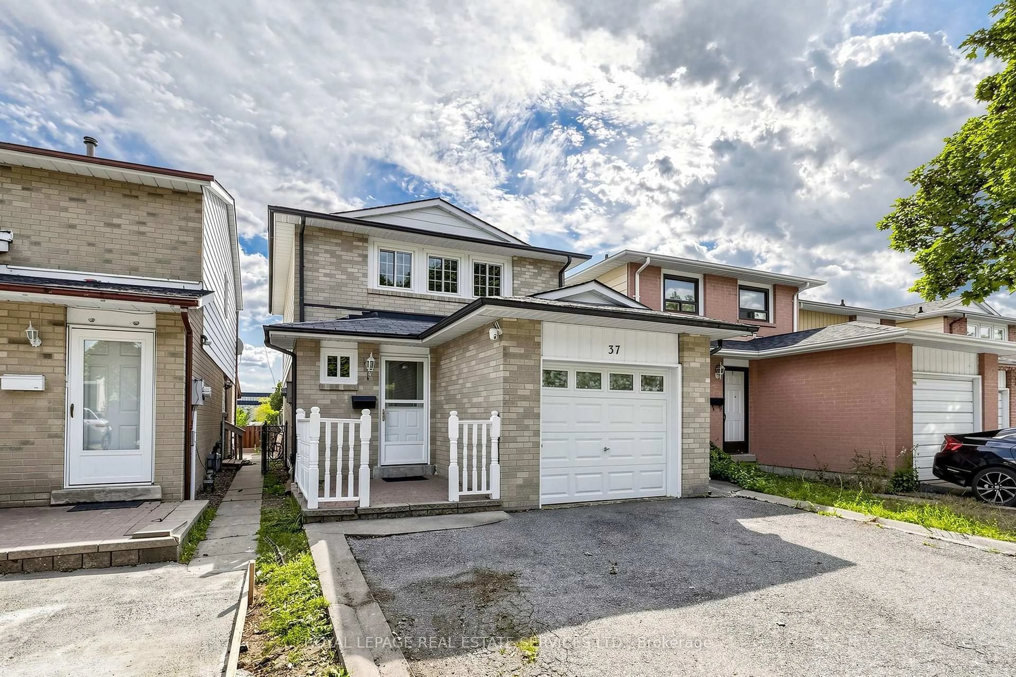 Unknown for 37 Woodsview Ave, Toronto Ontario M9W 6B9