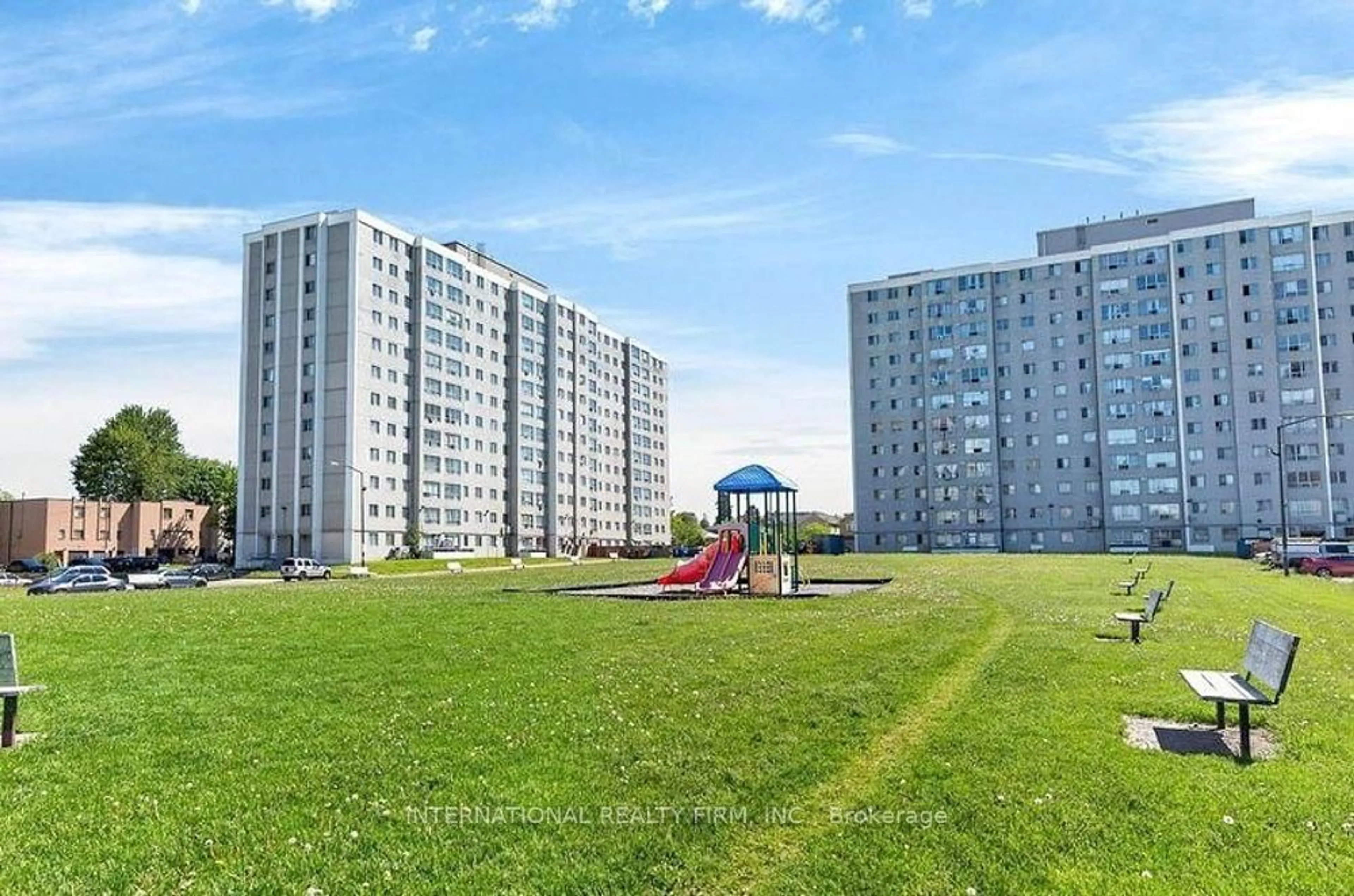 Patio, building for 50 Lotherton Ptwy #1111, Toronto Ontario M6B 2G8