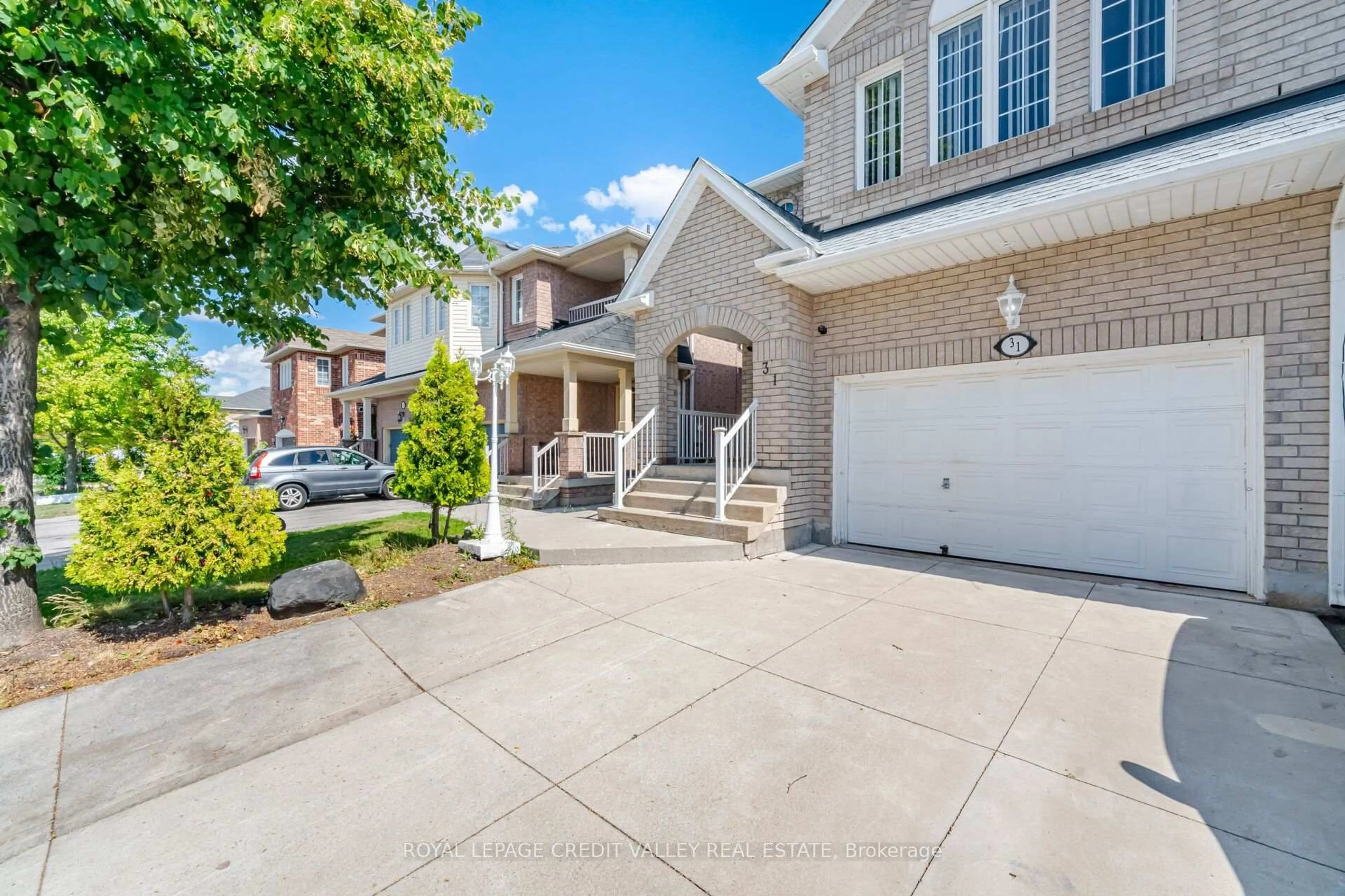 Unknown for 31 Capistro St, Brampton Ontario L7A 3H6