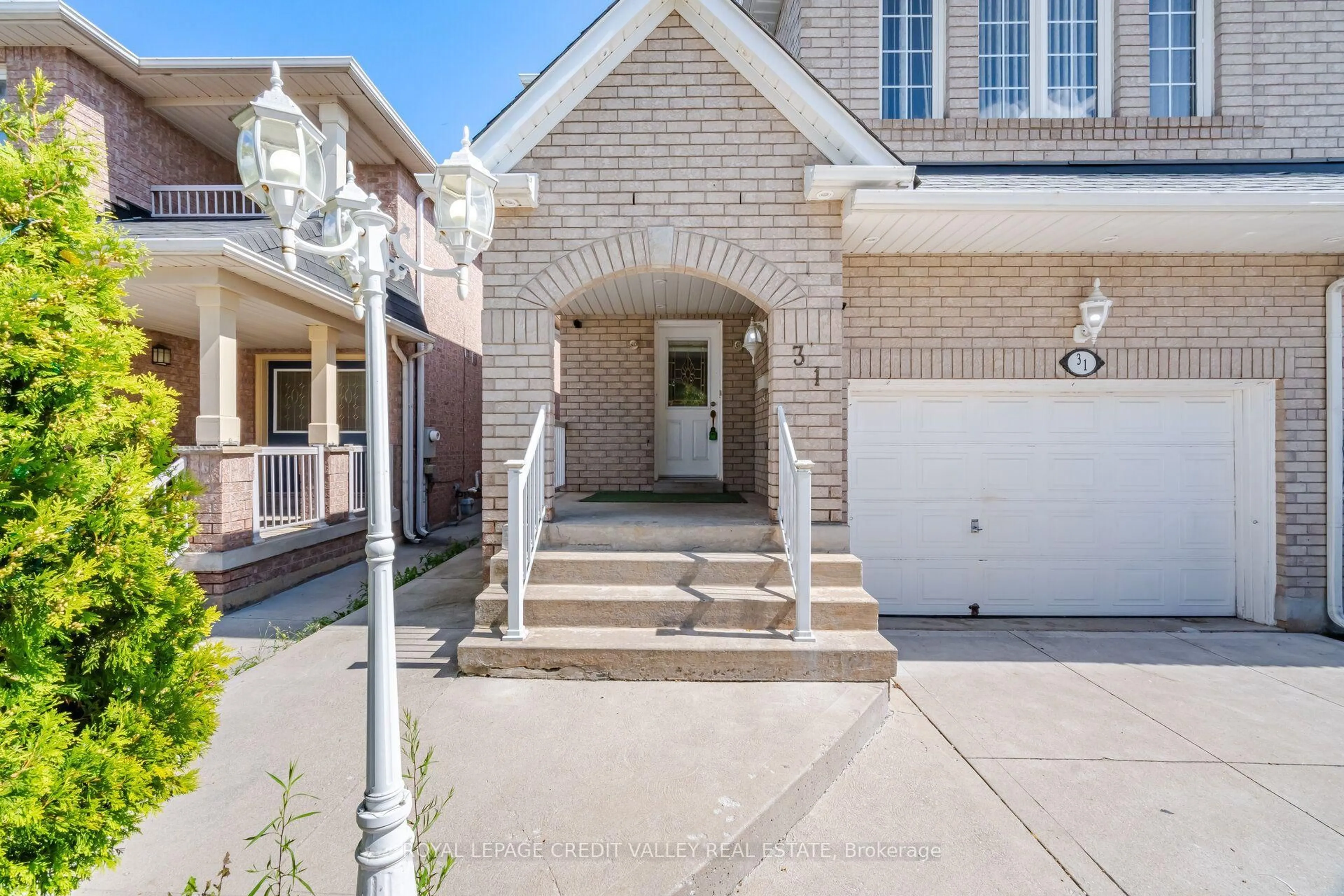 Unknown for 31 Capistro St, Brampton Ontario L7A 3H6