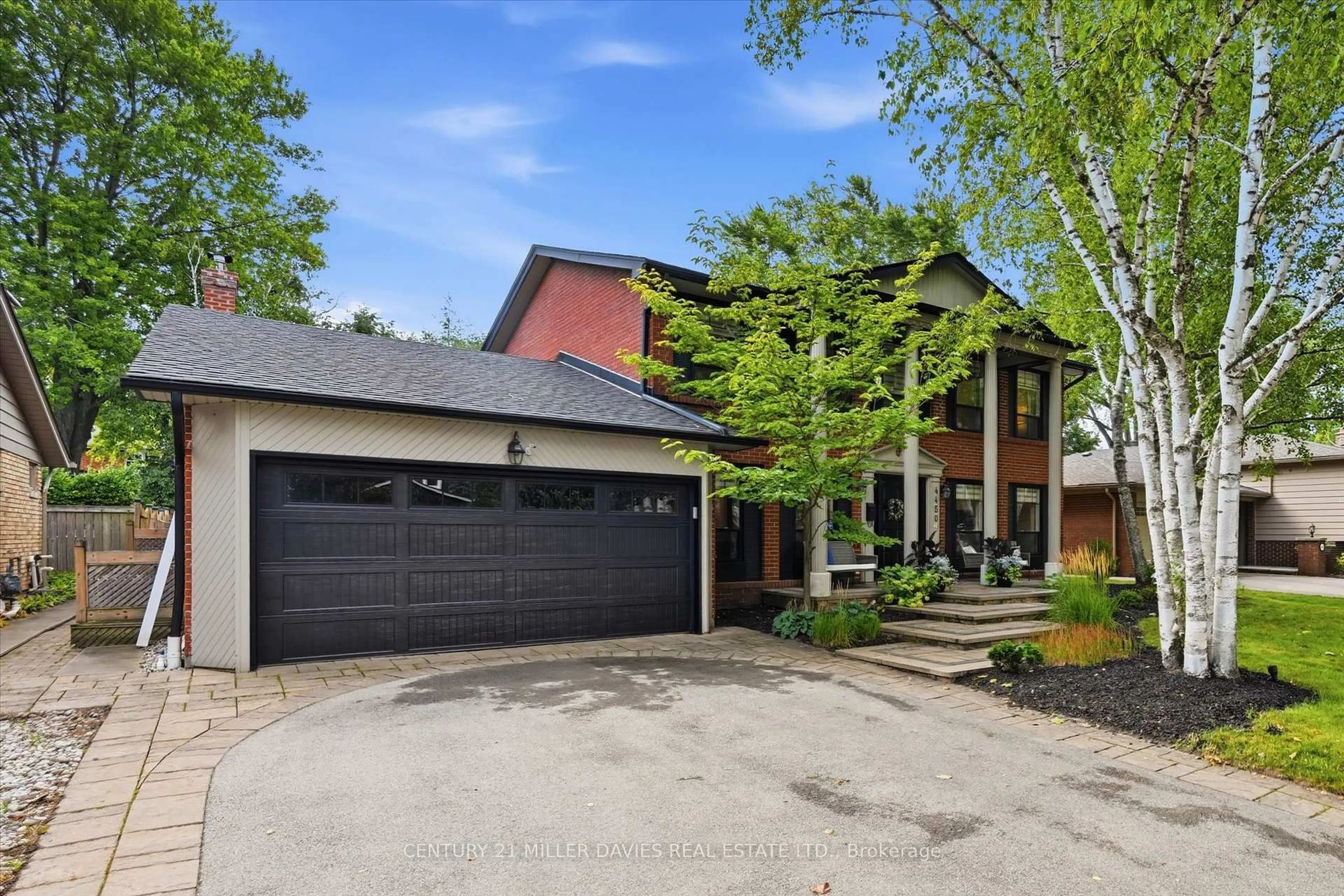 Unknown for 4450 Hawthorne Dr, Burlington Ontario L7L 1G5